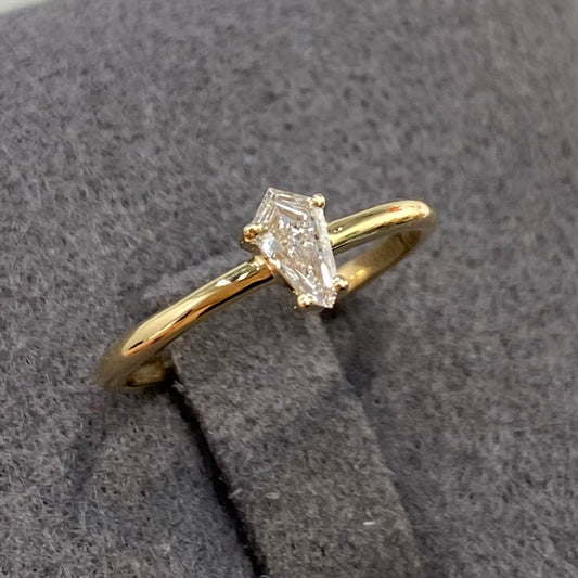Lad diamond shield cut 0.1ct solitaire ring