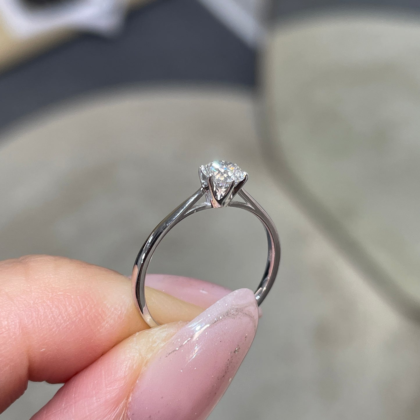 Lab diamond round 0.3ct six-prong solitaire ring