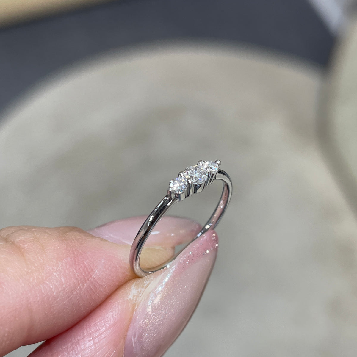 9K Lab diamond Round 0.13ct trio pinky ring