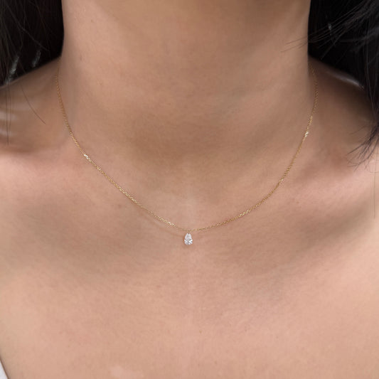 Lab diamond Pear shape 0.2ct floating necklace
