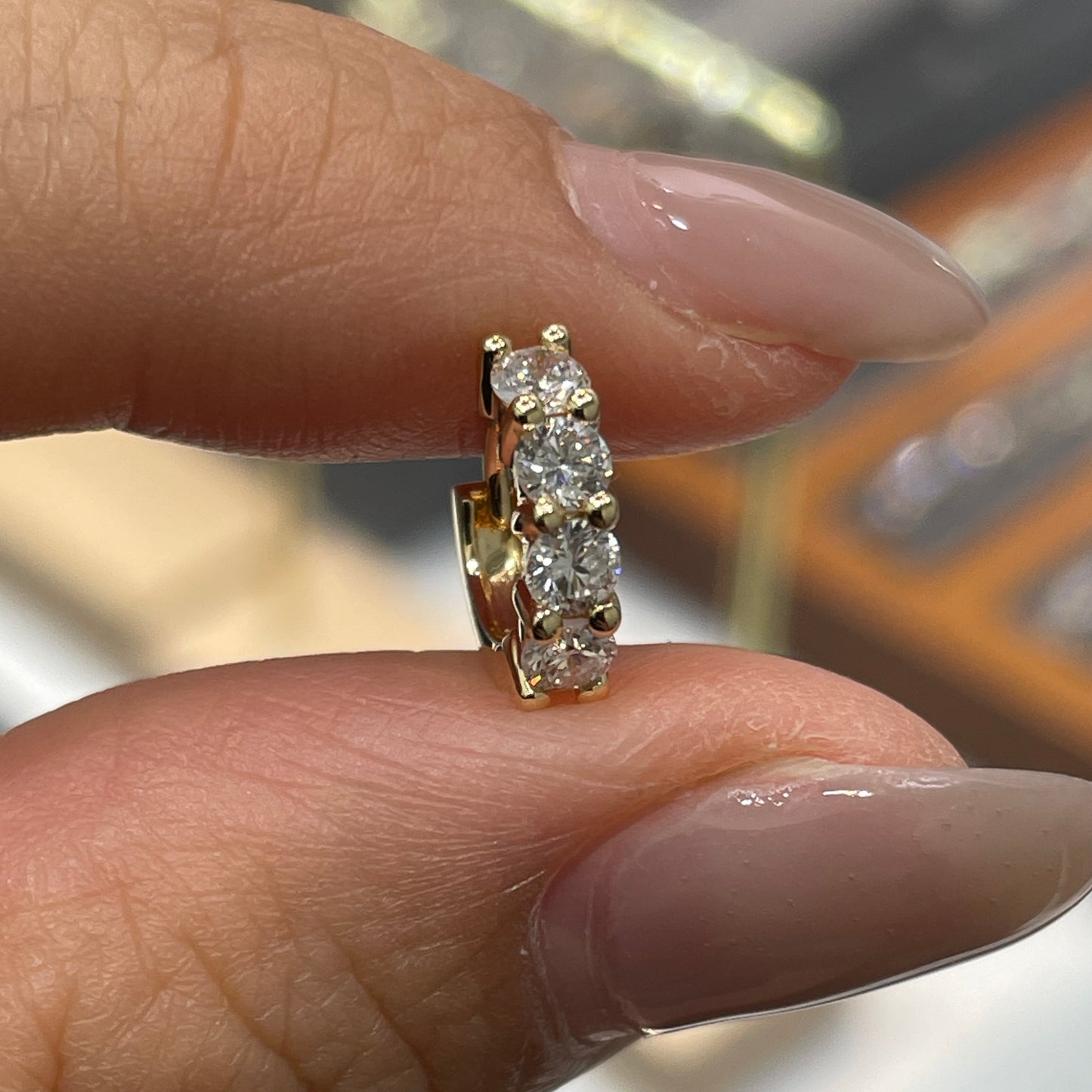 Lab diamond Round 0.32ct 7mm hoop earring-each