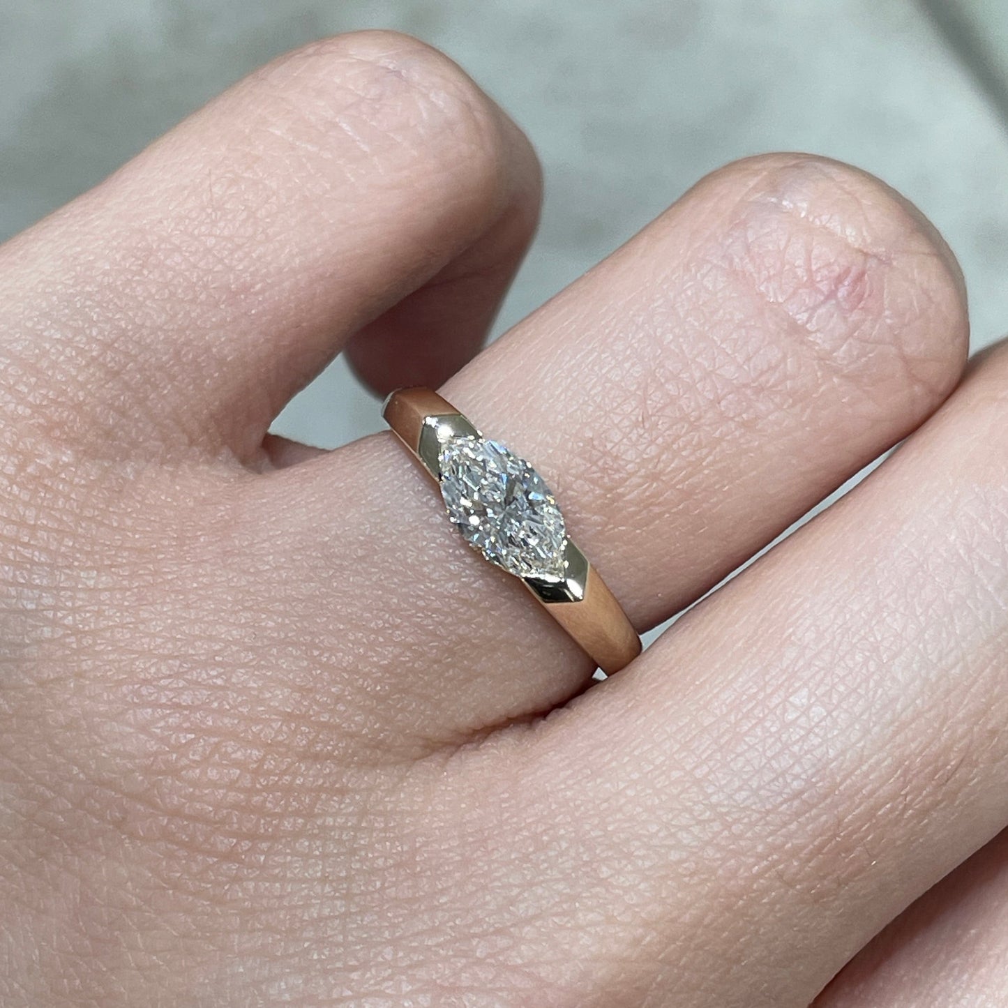 14k Lab diamond marquise 0.8ct east west horizontal ring