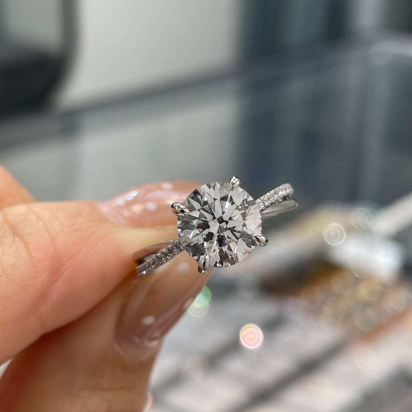 IGI lab diamond Round 2ct four-prong underhalo criss cross diamond band ring