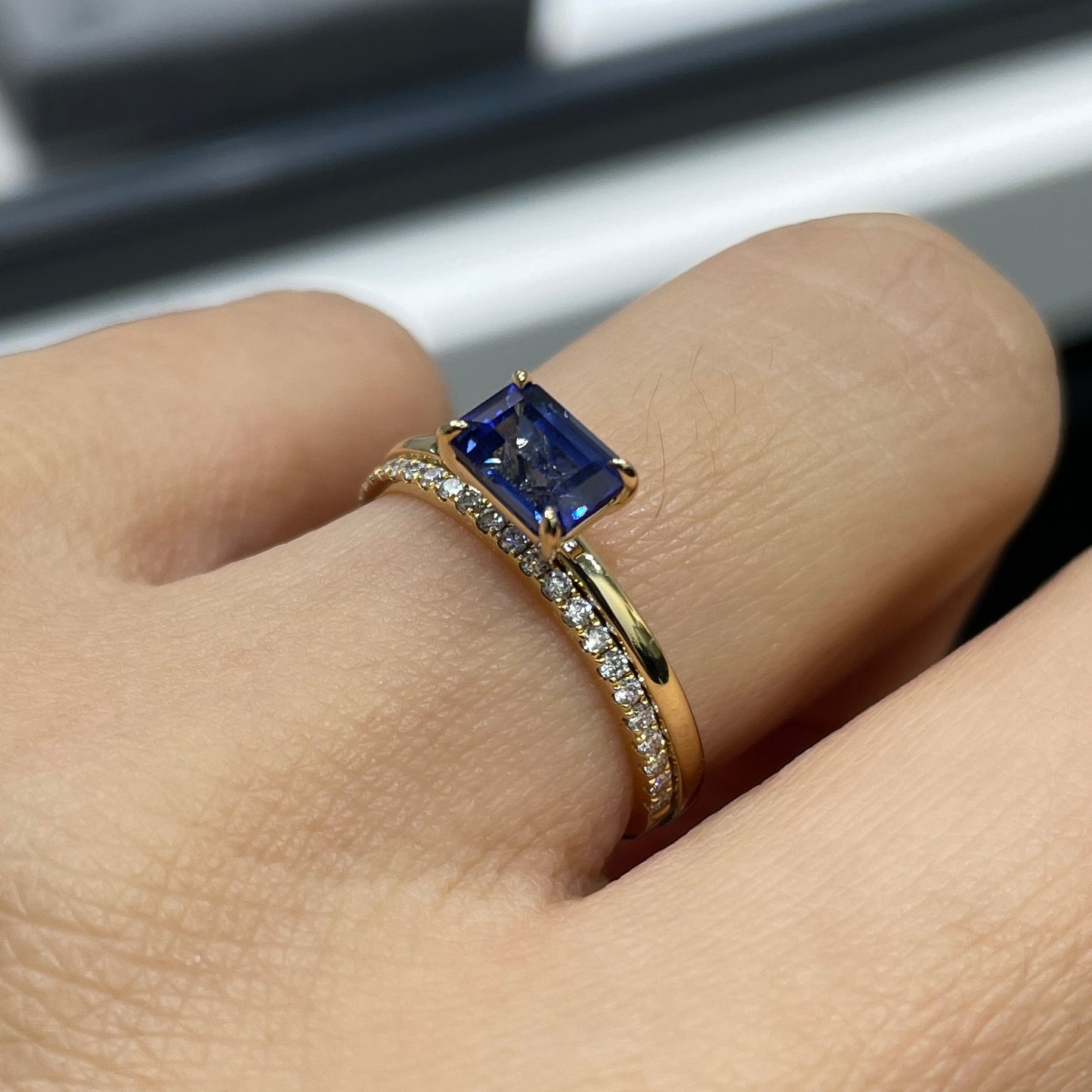 Lab sapphire cornflower color emerald cut 0.9ct solitaire ring