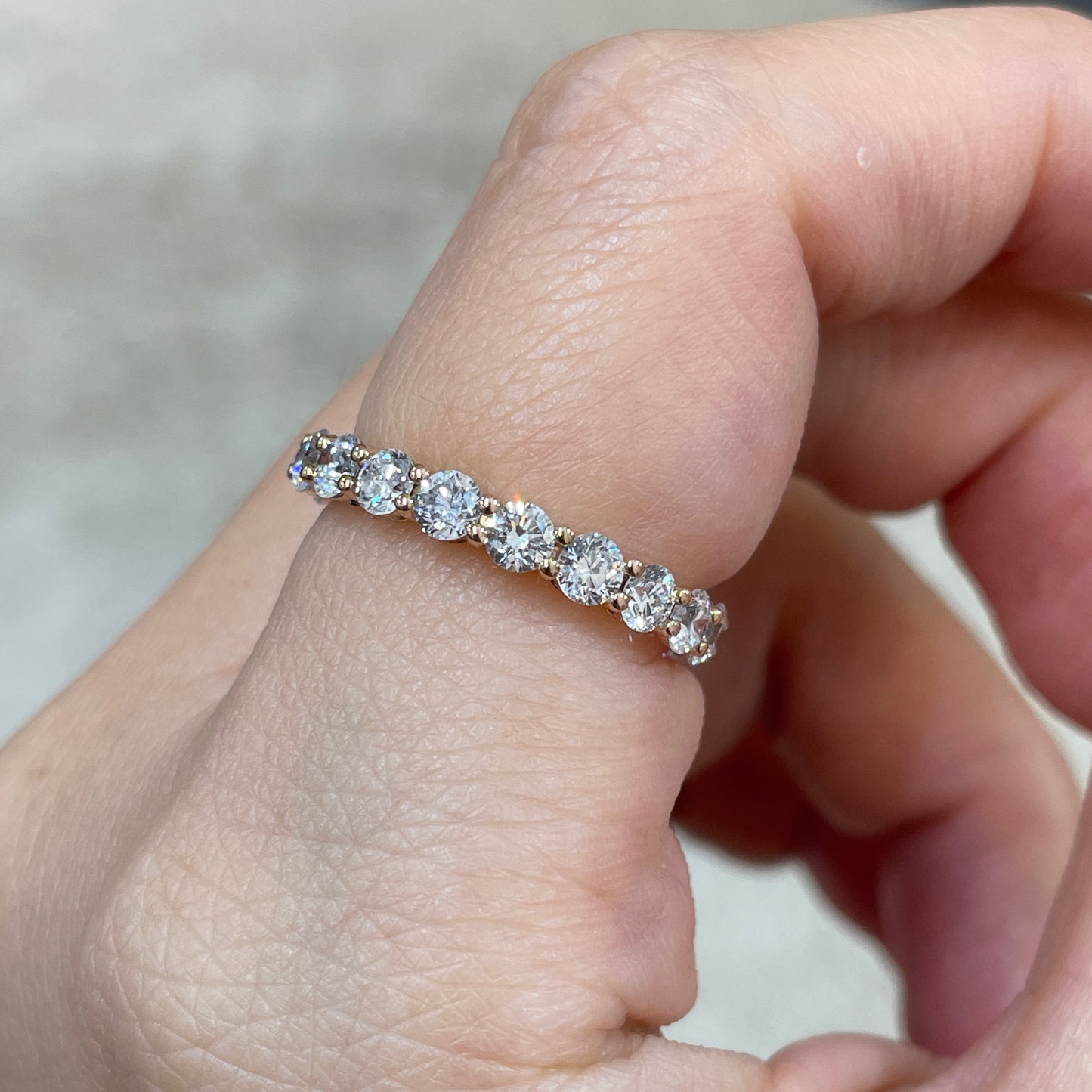 9k Lab diamond round 2.1ct full eternity ring