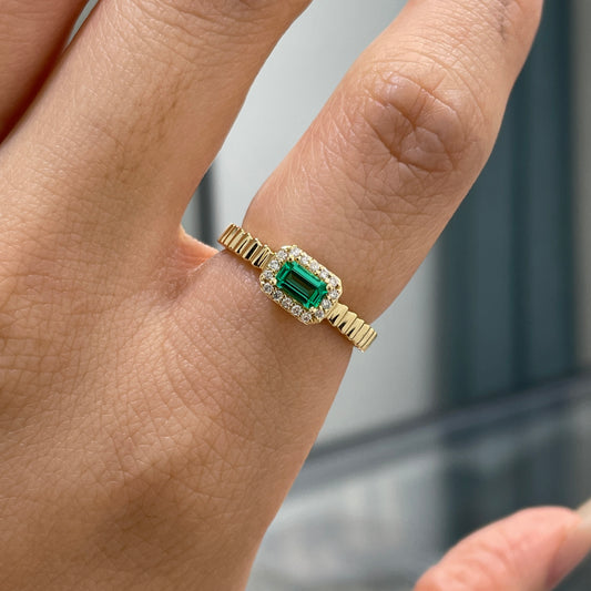 Lab Emerald emerald cut 0.25ct halo set with vertical line band ring