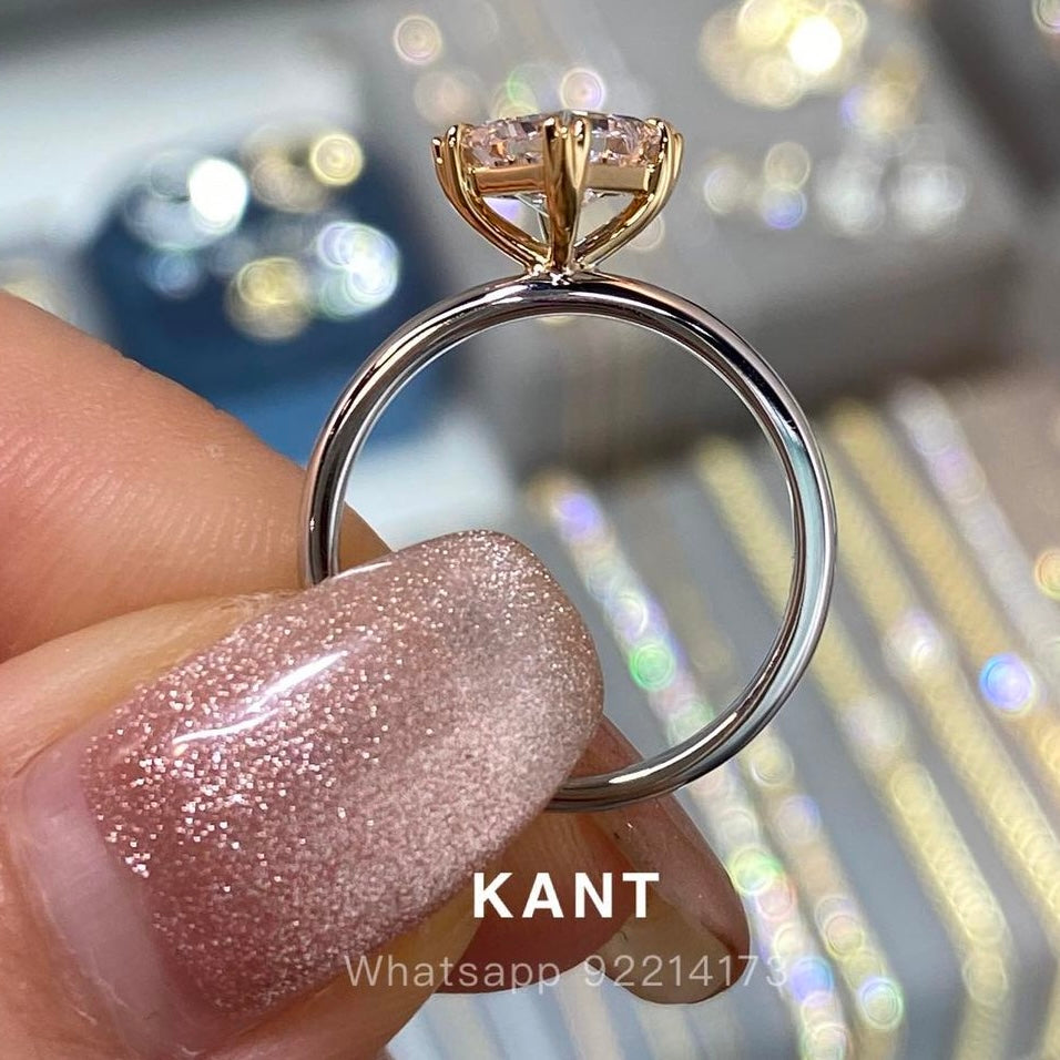 IGI Lab diamond Princess cut 0.9ct kite set two tone setting ring