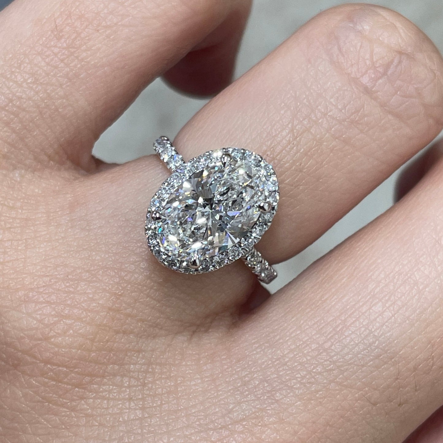 IGI Lab diamond Oval shape 2.5ct halo full pave ring