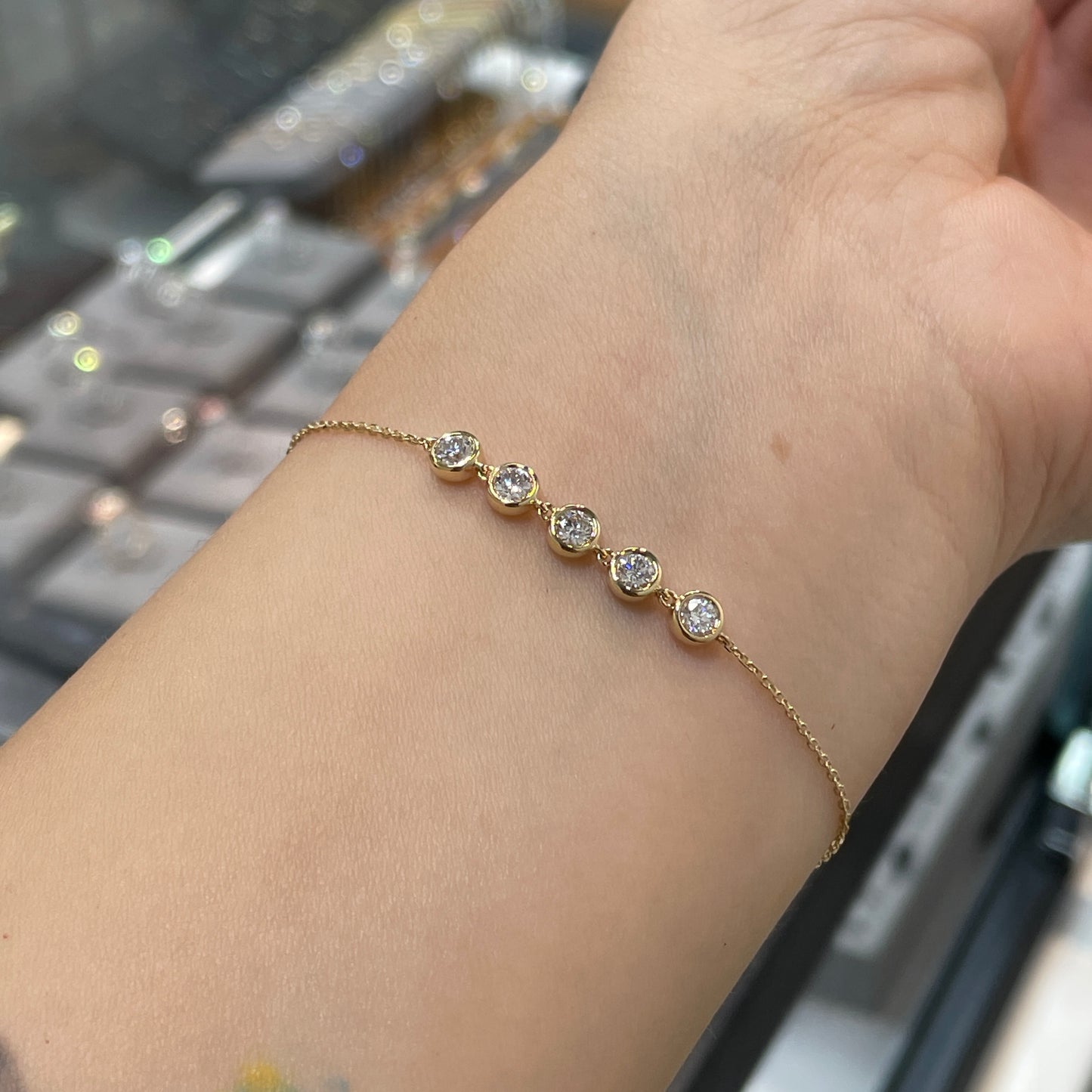 Lab diamond Round 0.5ct five bezel bubble bracelet