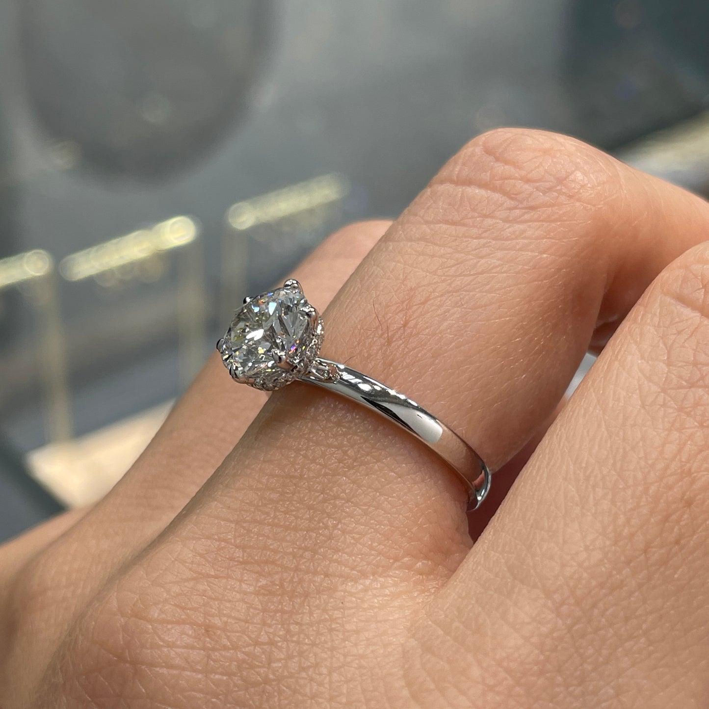 IGI lab diamond round 1.7ct six-prong underhalo ring