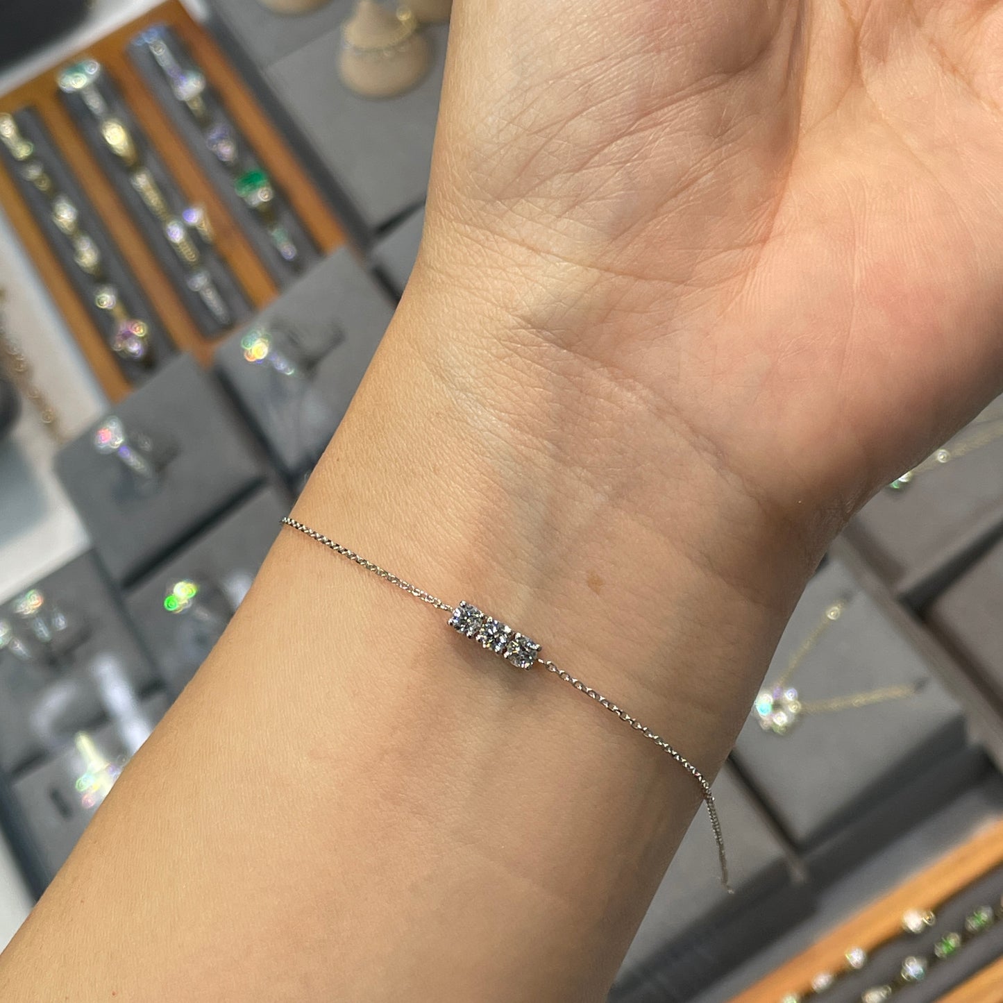 Lab diamond round trio 0.15ct bracelet