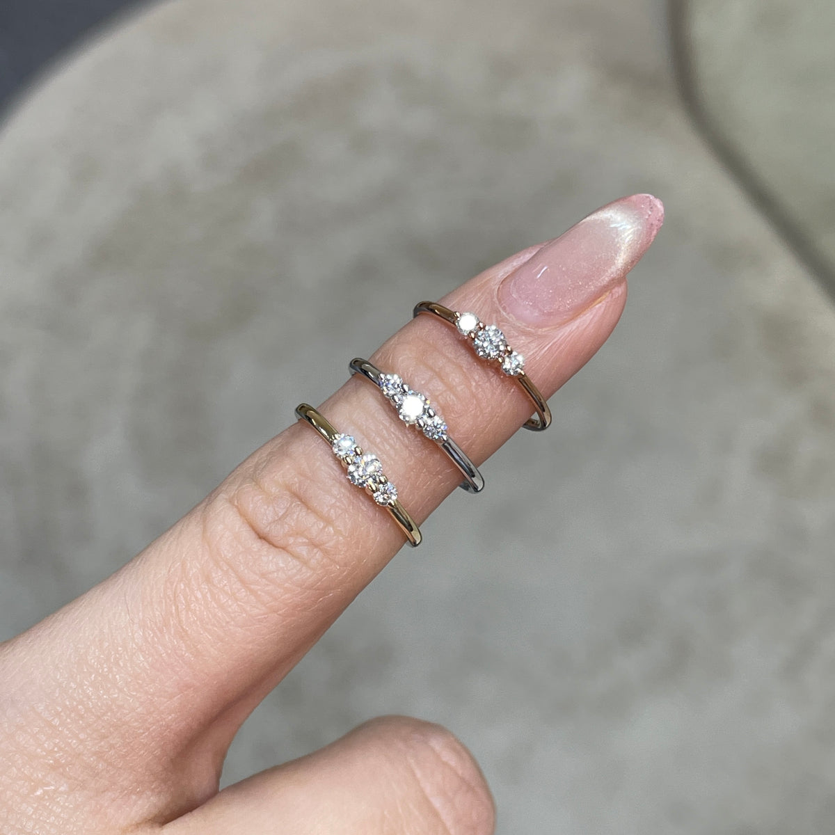 9K Lab diamond Round 0.13ct trio pinky ring