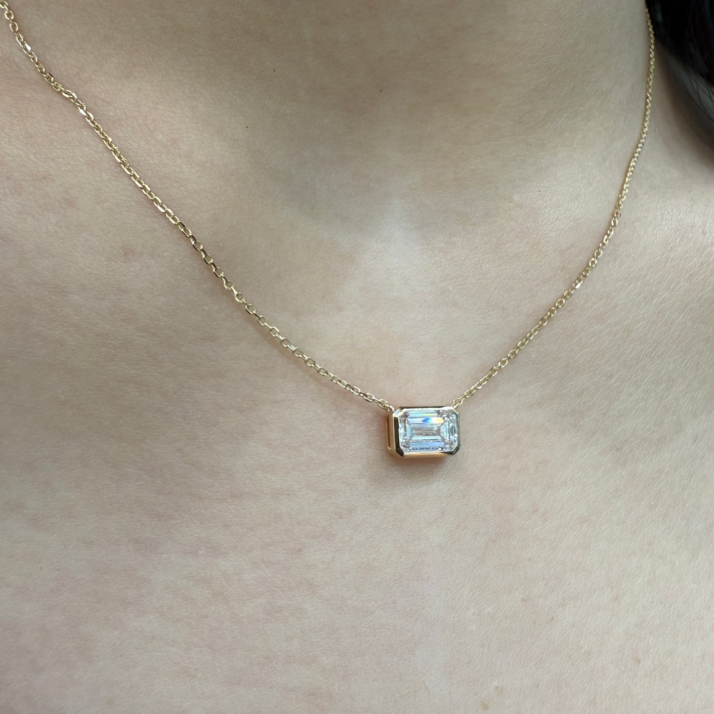 Lab diamond emerald cut 0.9ct bezel necklace