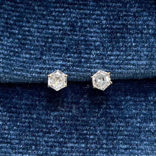 Lab diamond Hexagon cut 0.4ct stud earrings-pair