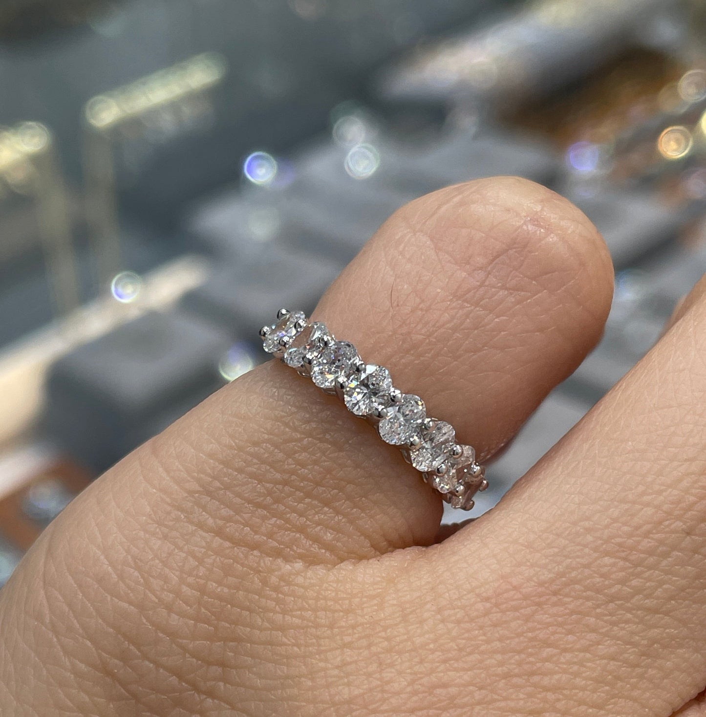 Lab diamond oval 0.8ct half eternity pinky ring