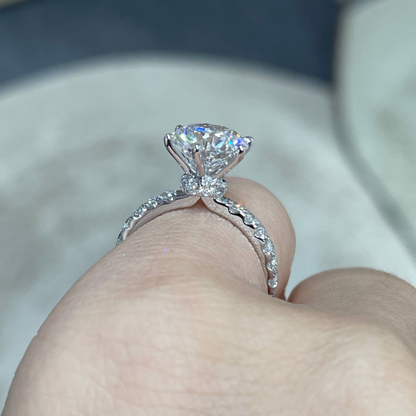 IGI lab dimaind Round 2ct four-prong underhalo pave ring