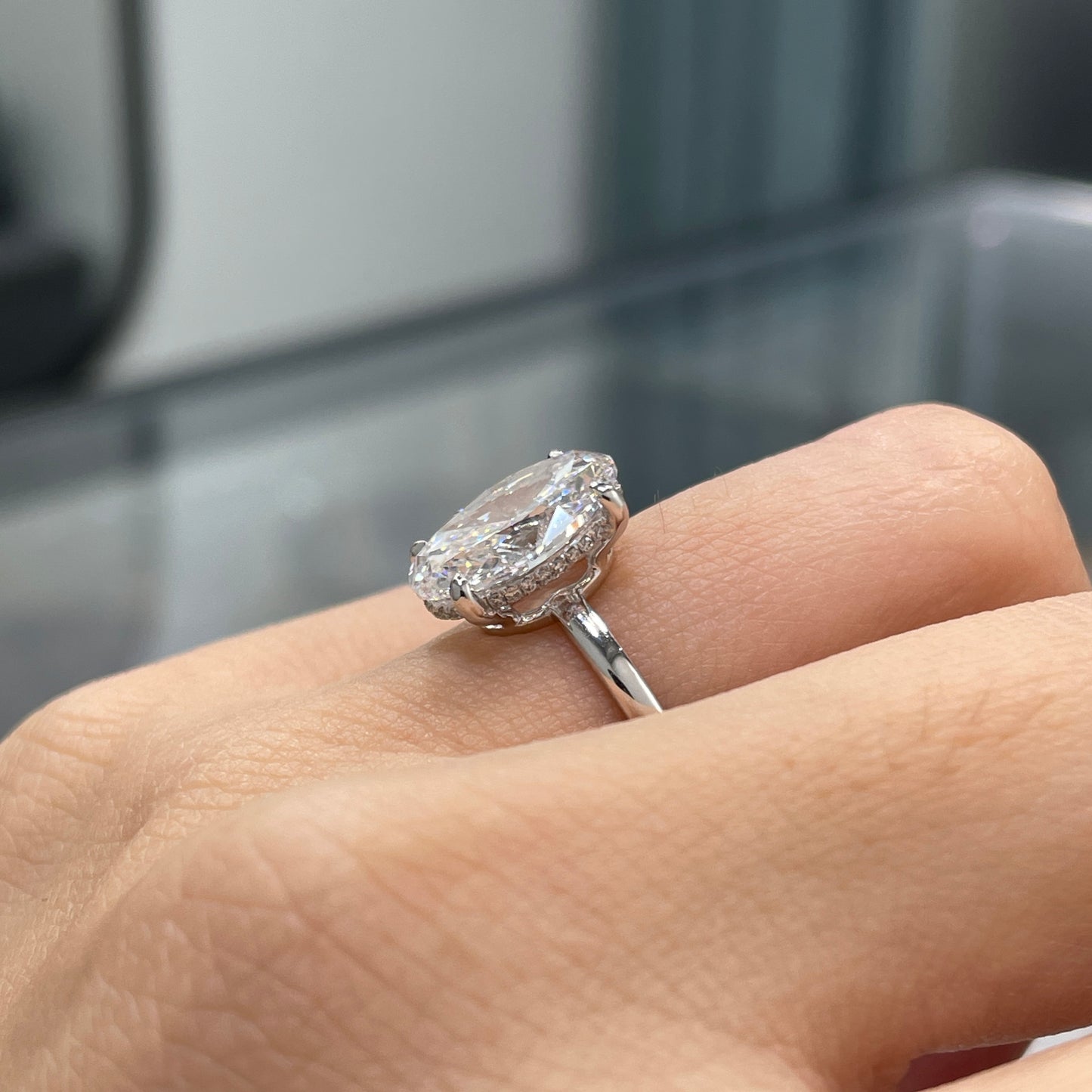 IGI lab diamond Oval 3.5ct four-prong underhalo ring