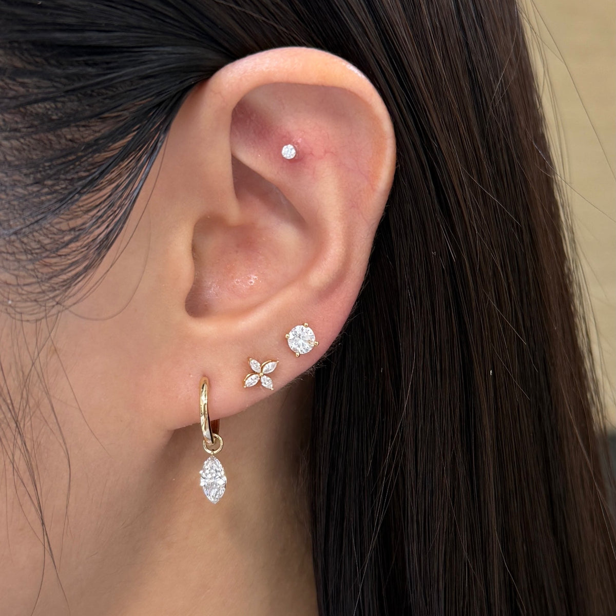 Lab diamond round 0.7ct four-prong stud earrings-pair
