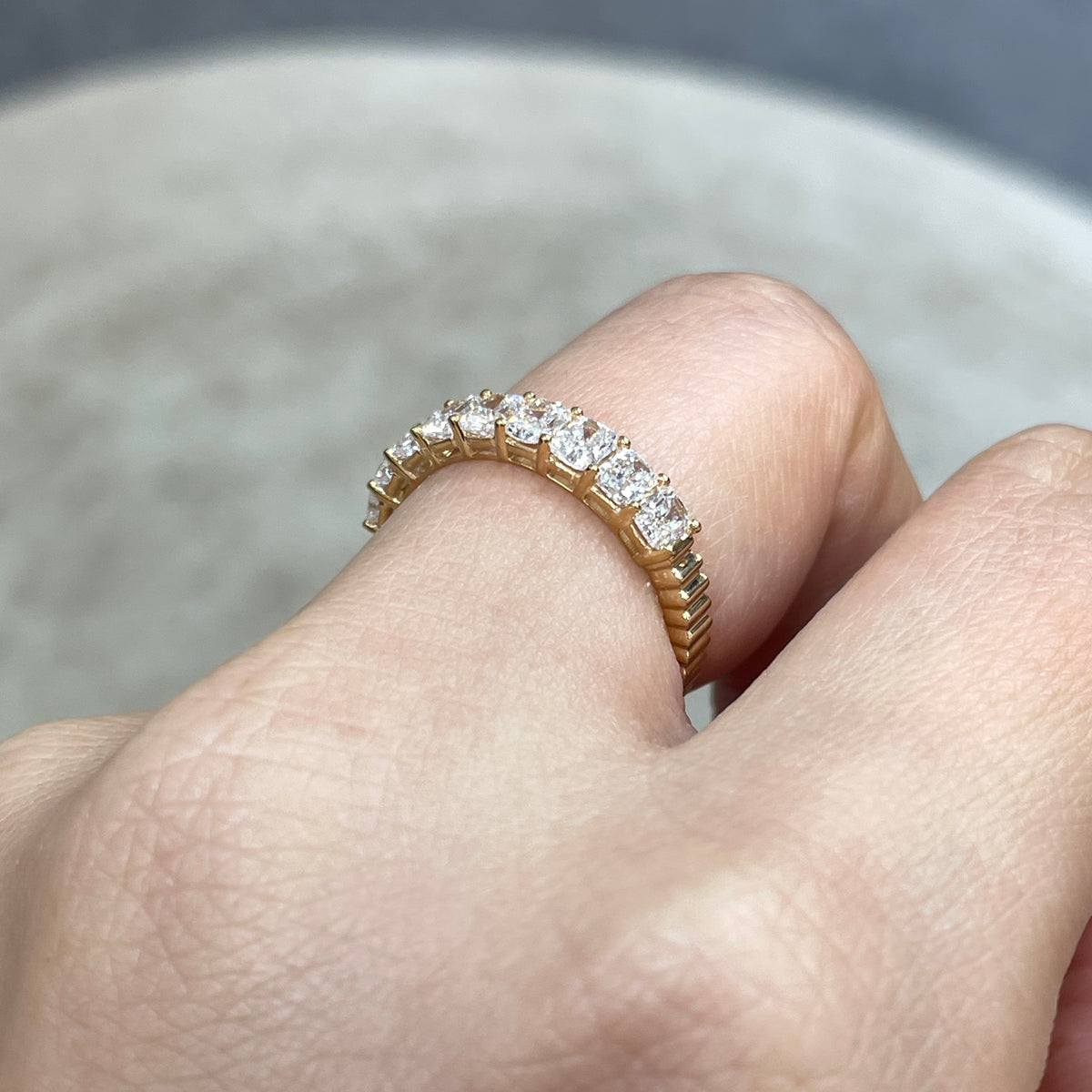 9k Lab diamond Radiant cut 1.35ct half eternity straight vertical line band ring