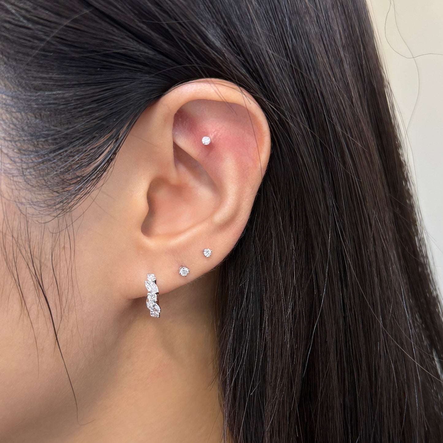 9k Lab diamond marquise and round 0.75ct mix irregular 10mm hoop earrings - pair￼