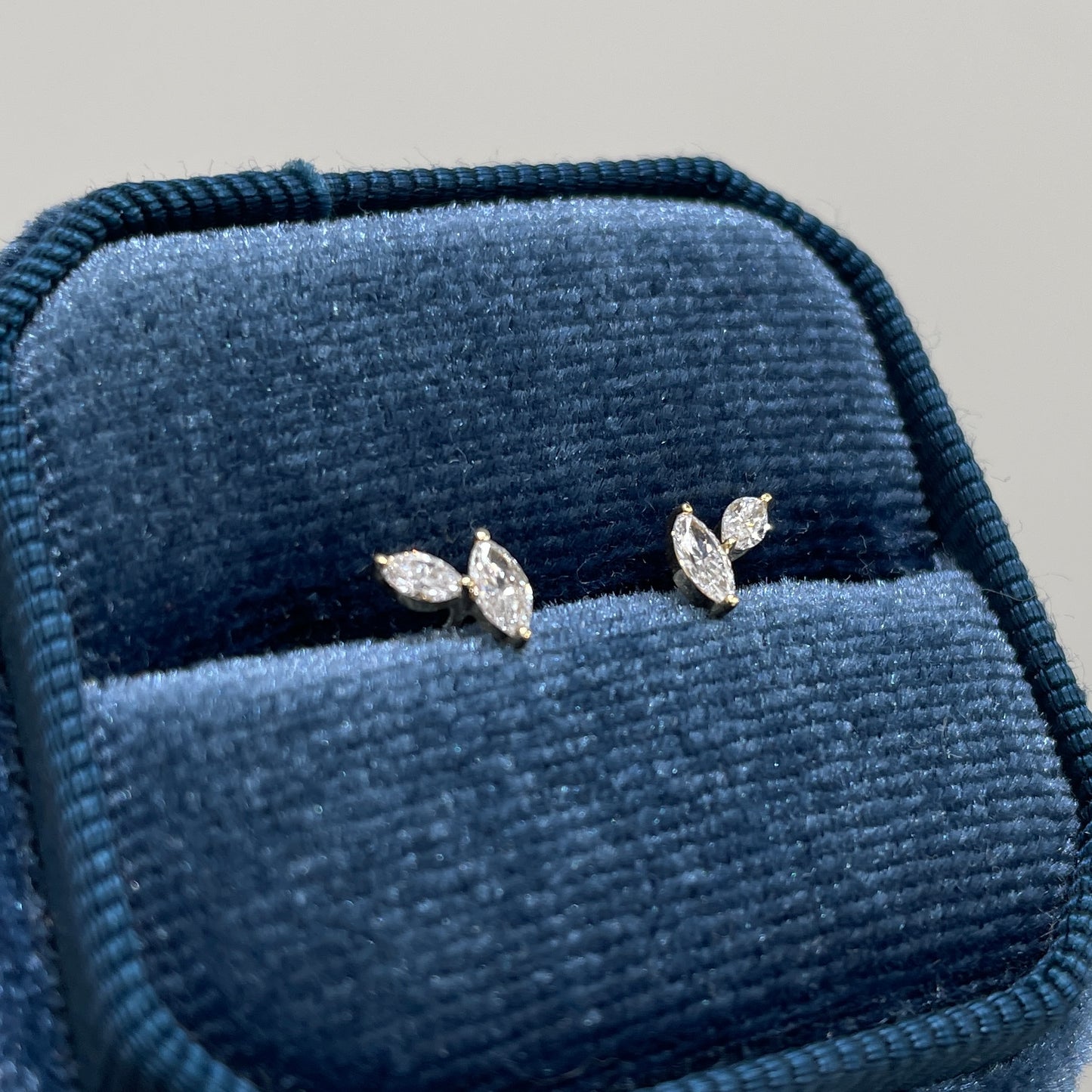 Lab diamond marquise 0.15ct fallen leaves stud earring-each