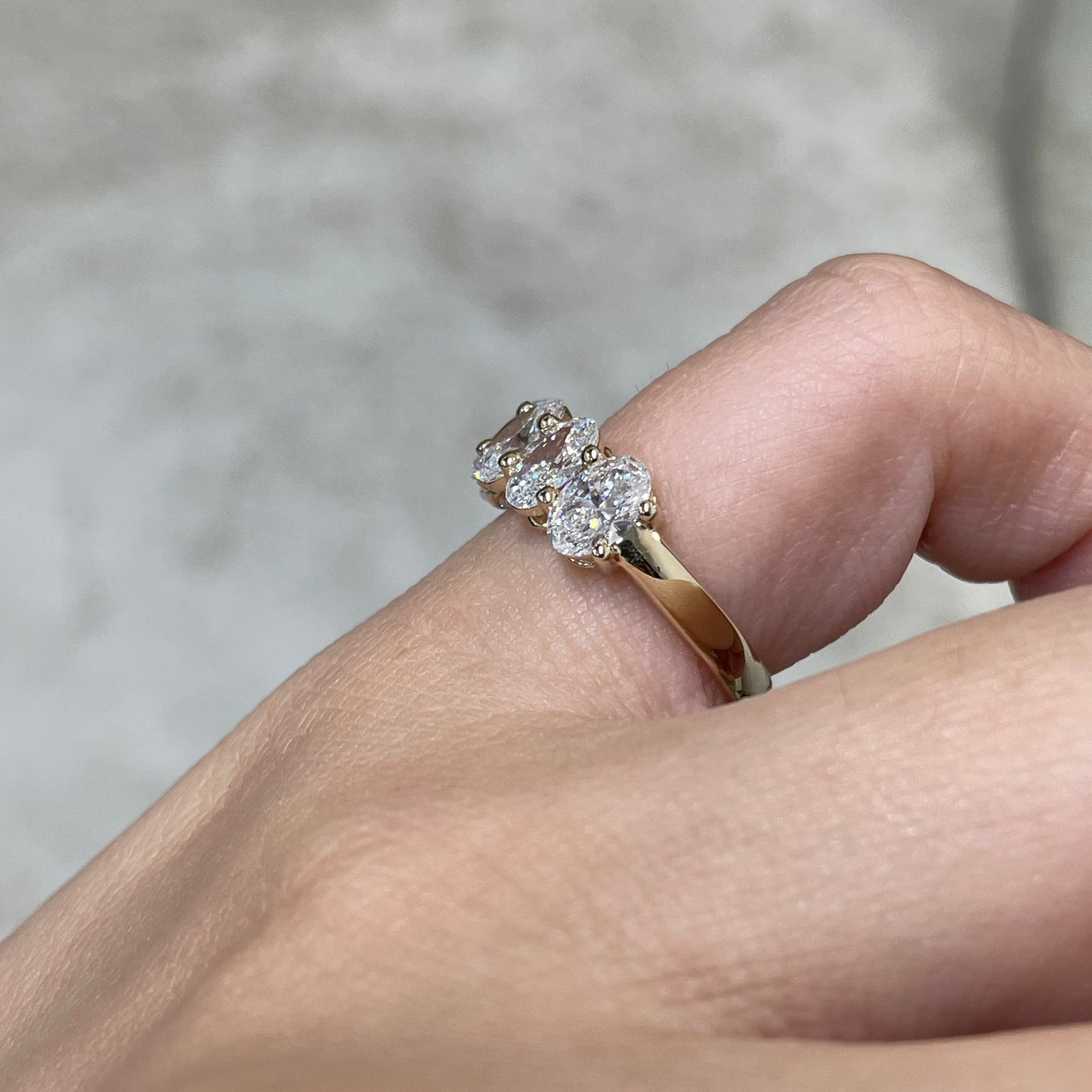 9k Lab diamond oval shape 2ct half eternity ring