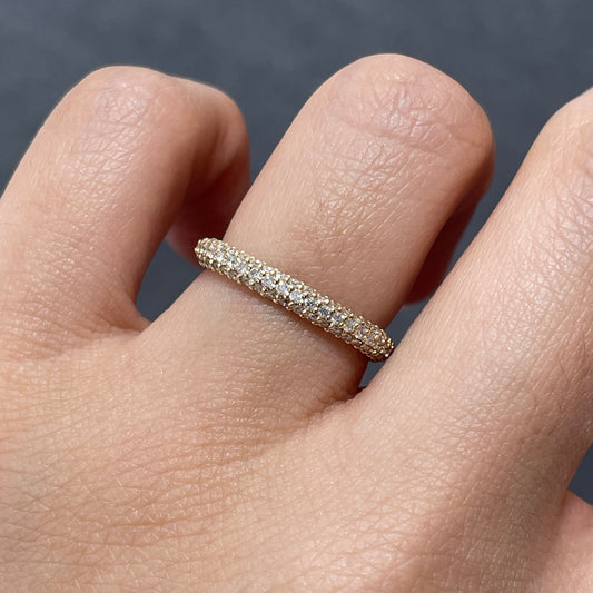 9k Lab diamond round 0.6ct three row ¾ coverage ring