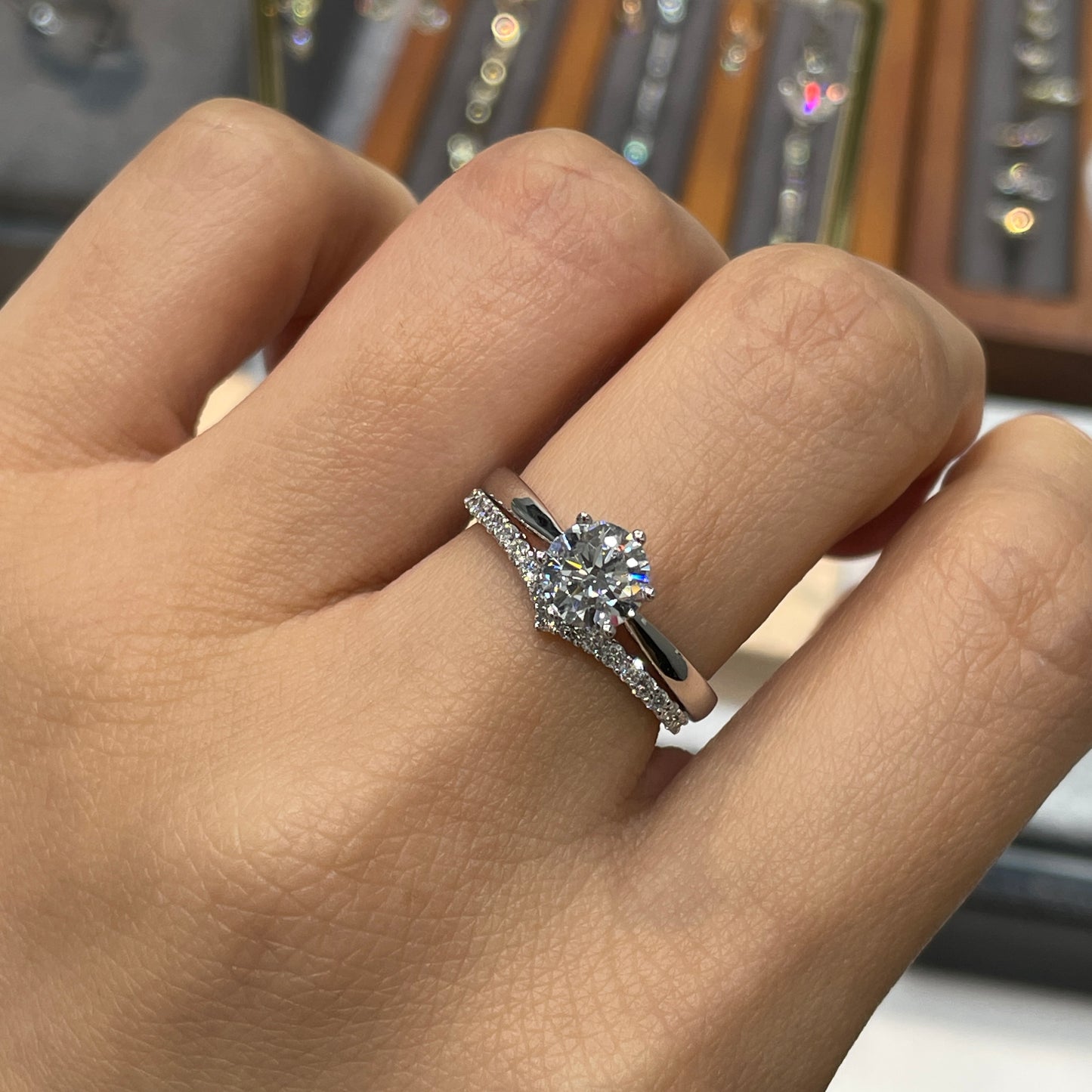 Lab diamond round 0.25ct v shape half eternity ring