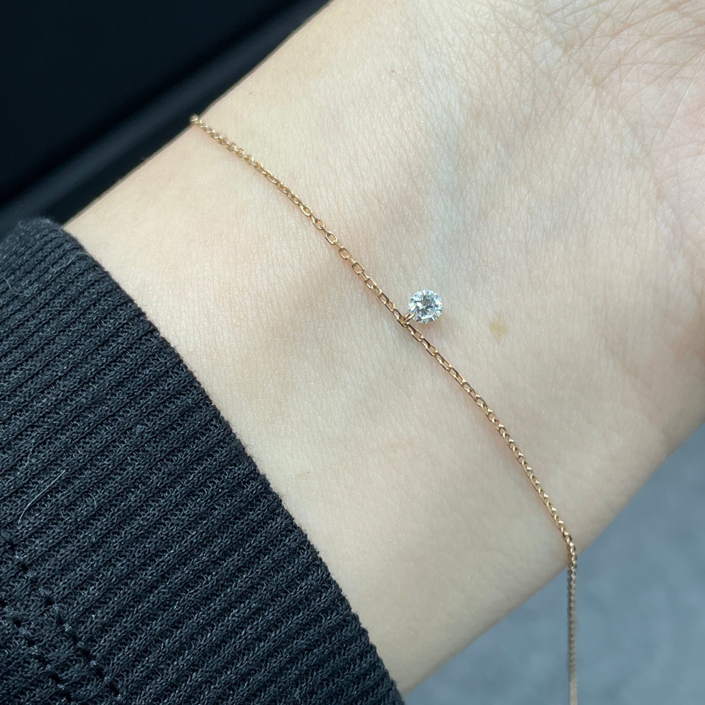 Lab diamond round 0.1ct floating  bracelet