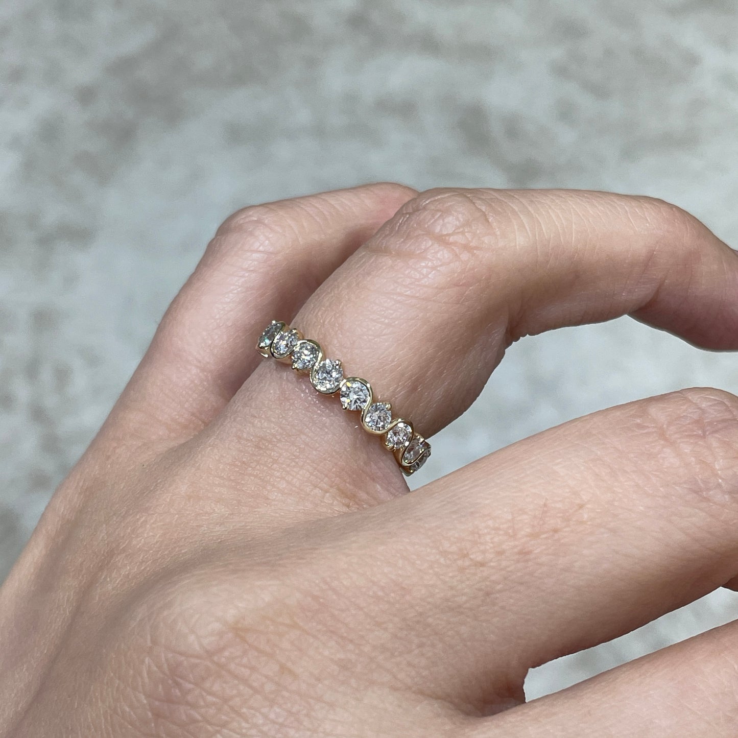 9K lab diamond round 1.6ct infinite wave full eternity ring