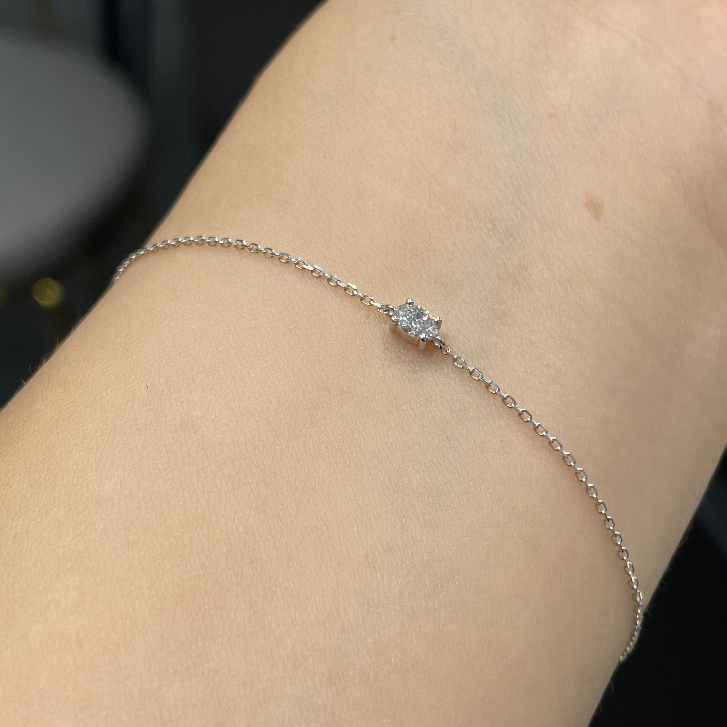 Lab diamond oval shape 0.1ct four-prong bracelet