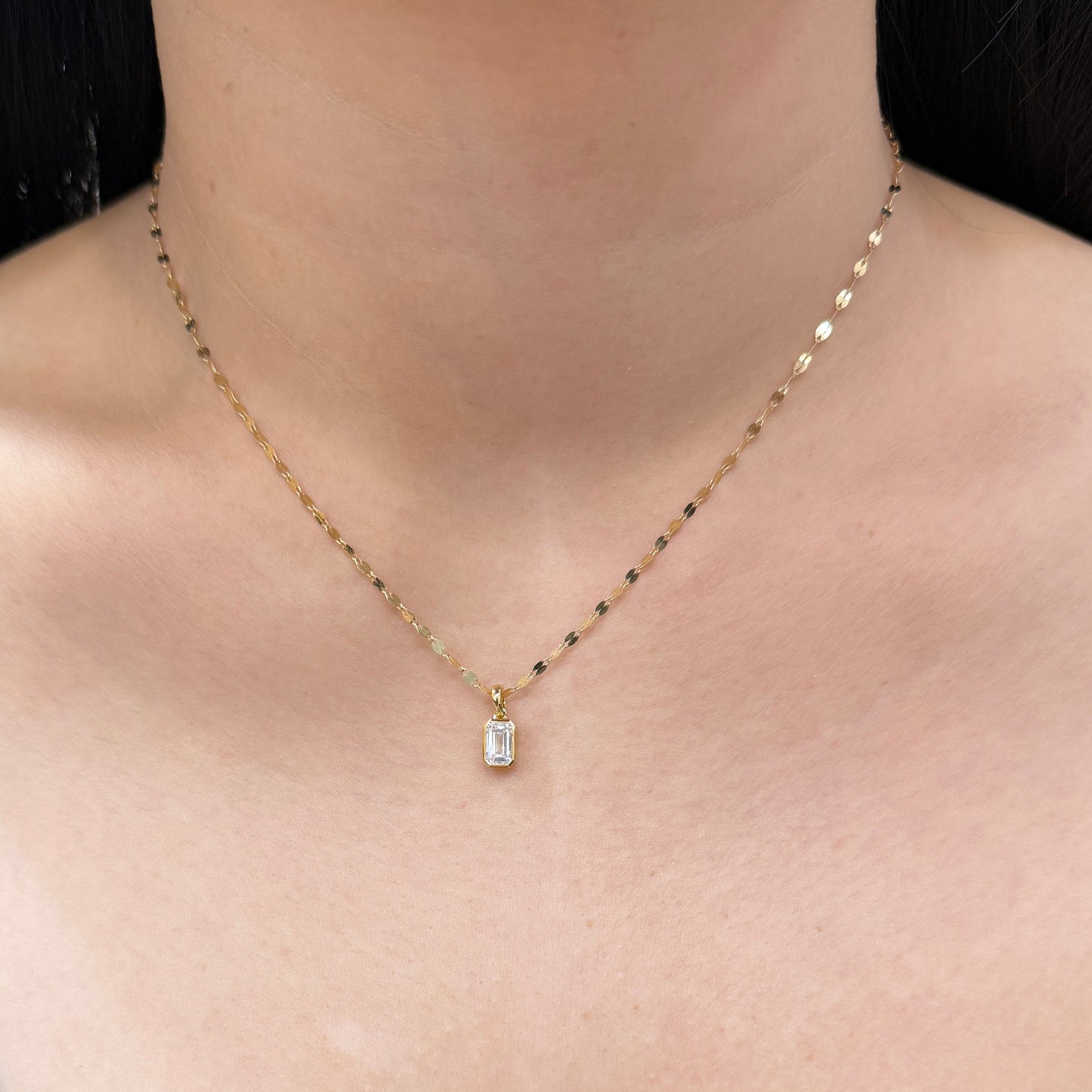 Lab diamond emerald cut 0.7ct bezel pendant with necklace