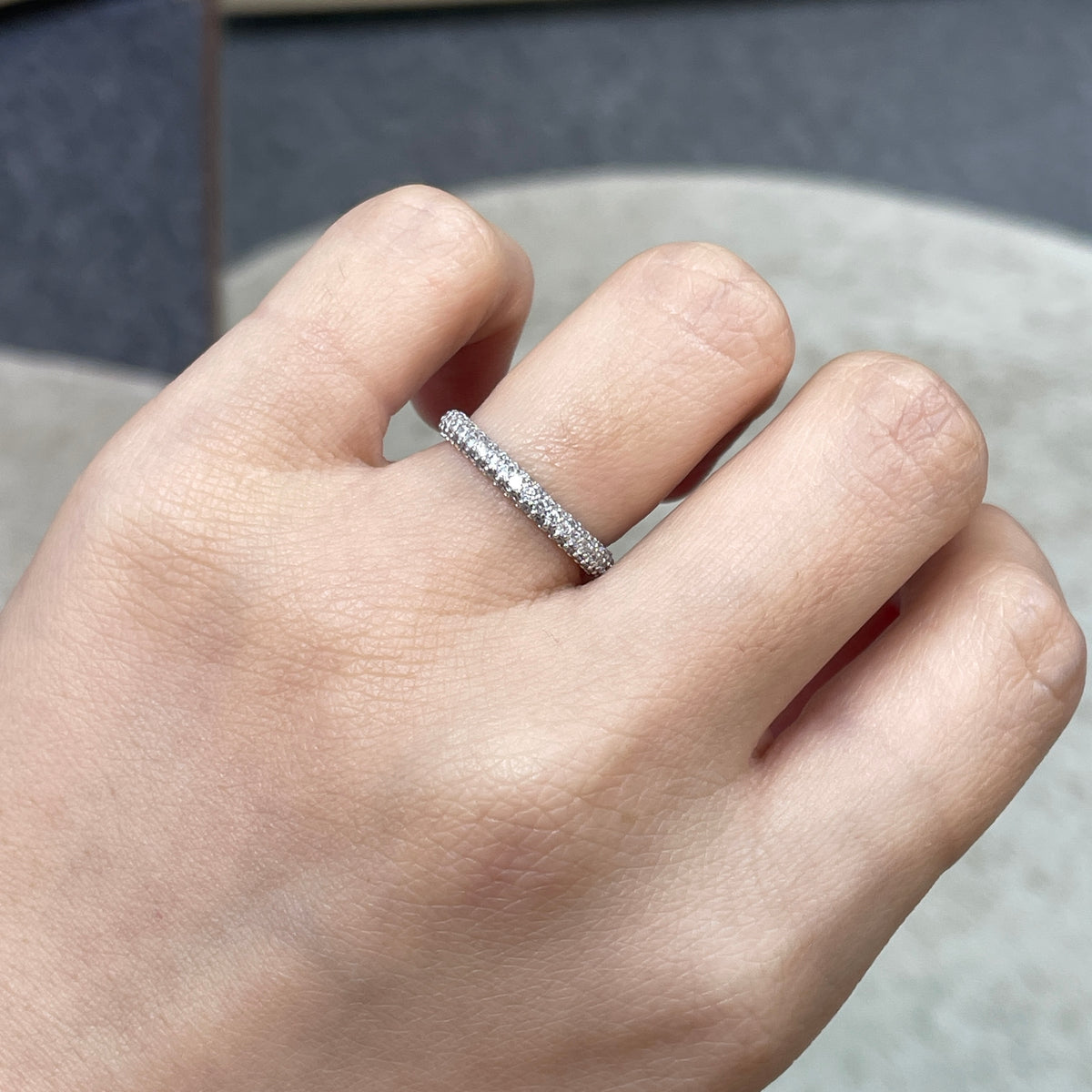 9k Lab diamond round 0.6ct three row ¾ coverage ring