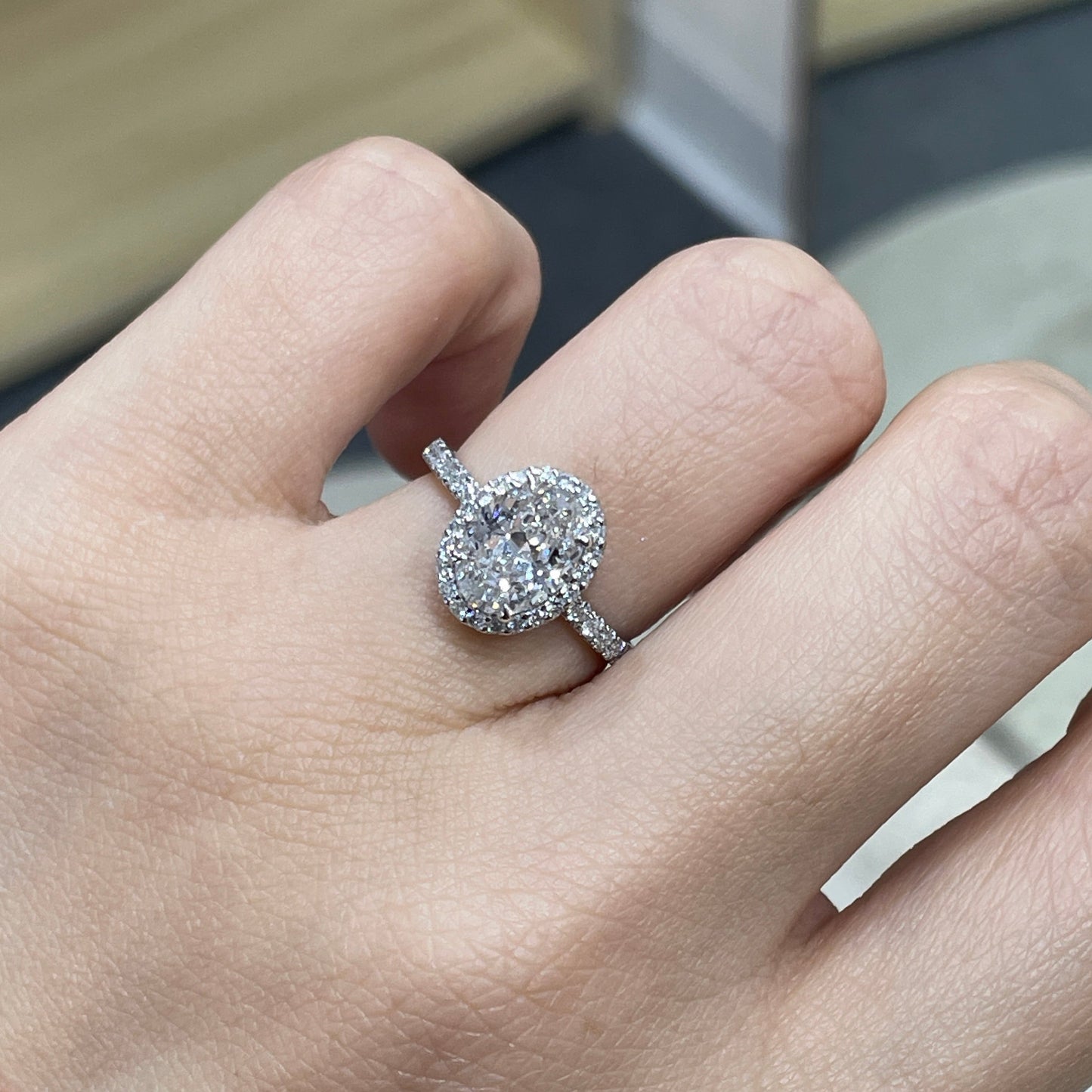 IGI lab diamond oval 1.5ct two-way halo pave ring