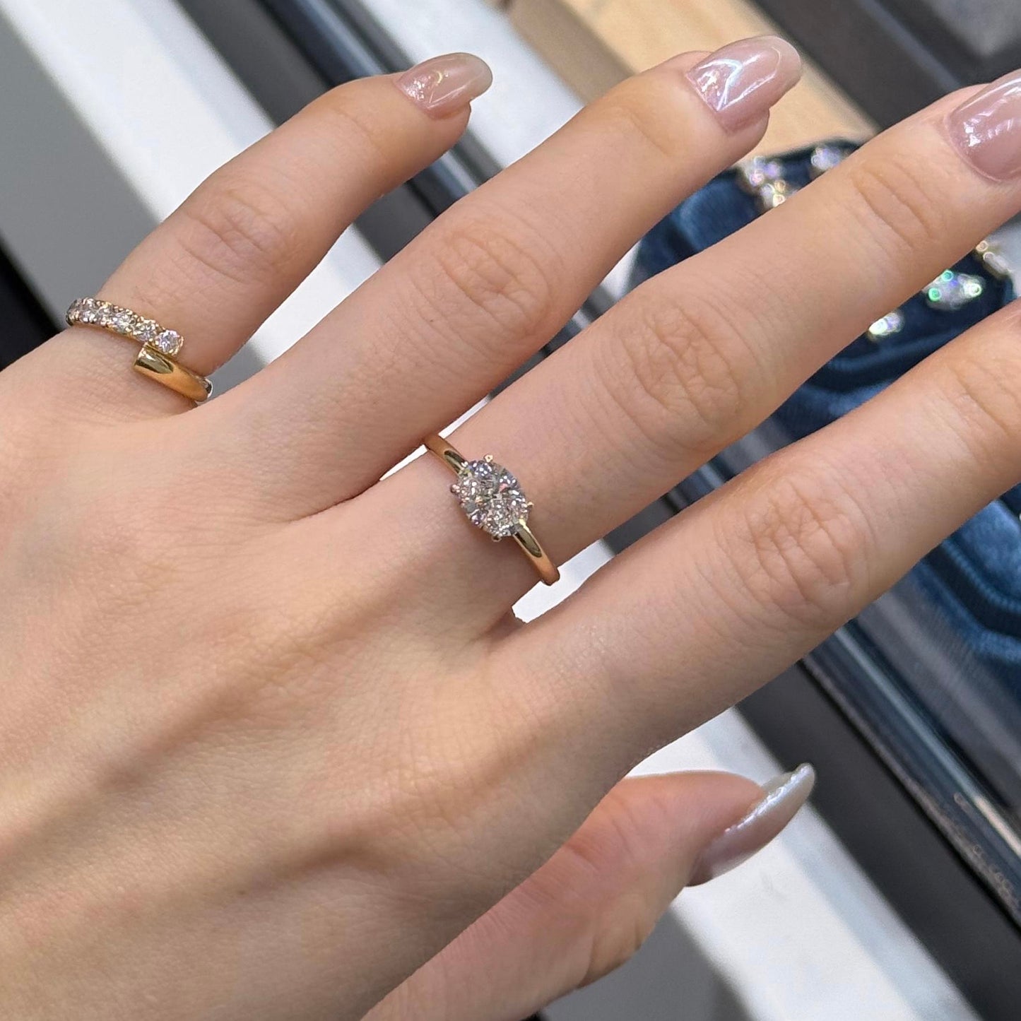 IGI lab diamond oval 1ct east west ring