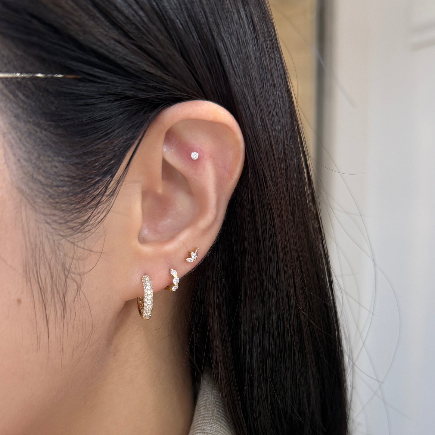 9k Lab diamond round 0.94ct double side three row 11mm hoop earrings-pair
