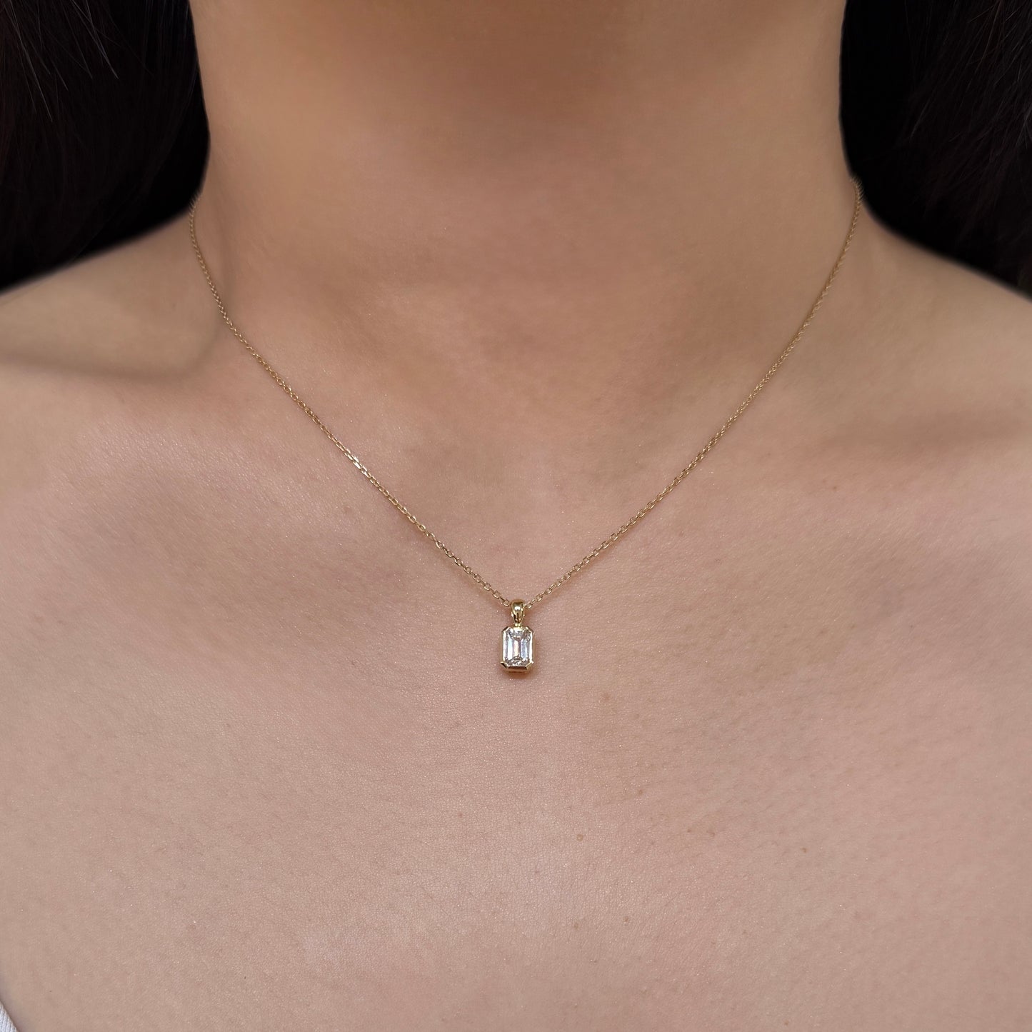 Lab diamond Emerald cut 0.7ct bezel open clip pendant