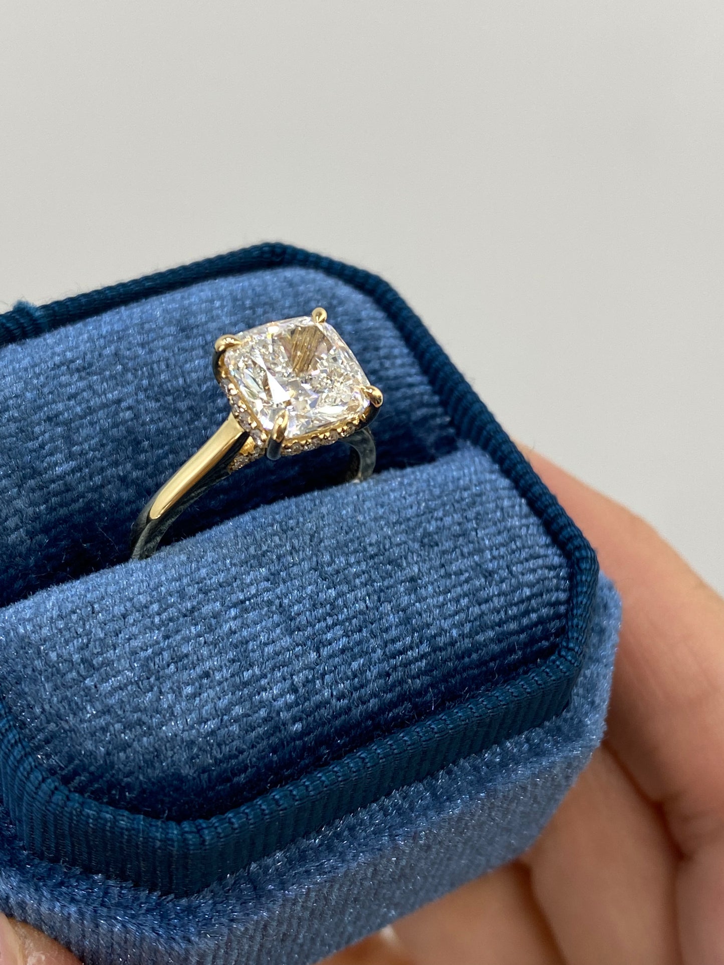 IGI diamond Cushion cut 3ct four-prong underhalo ring