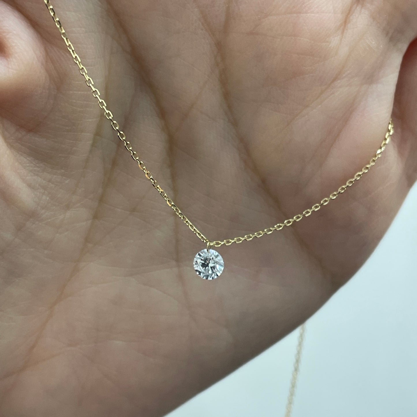 Lab diamond round 0.25ct Floating Diamond necklace