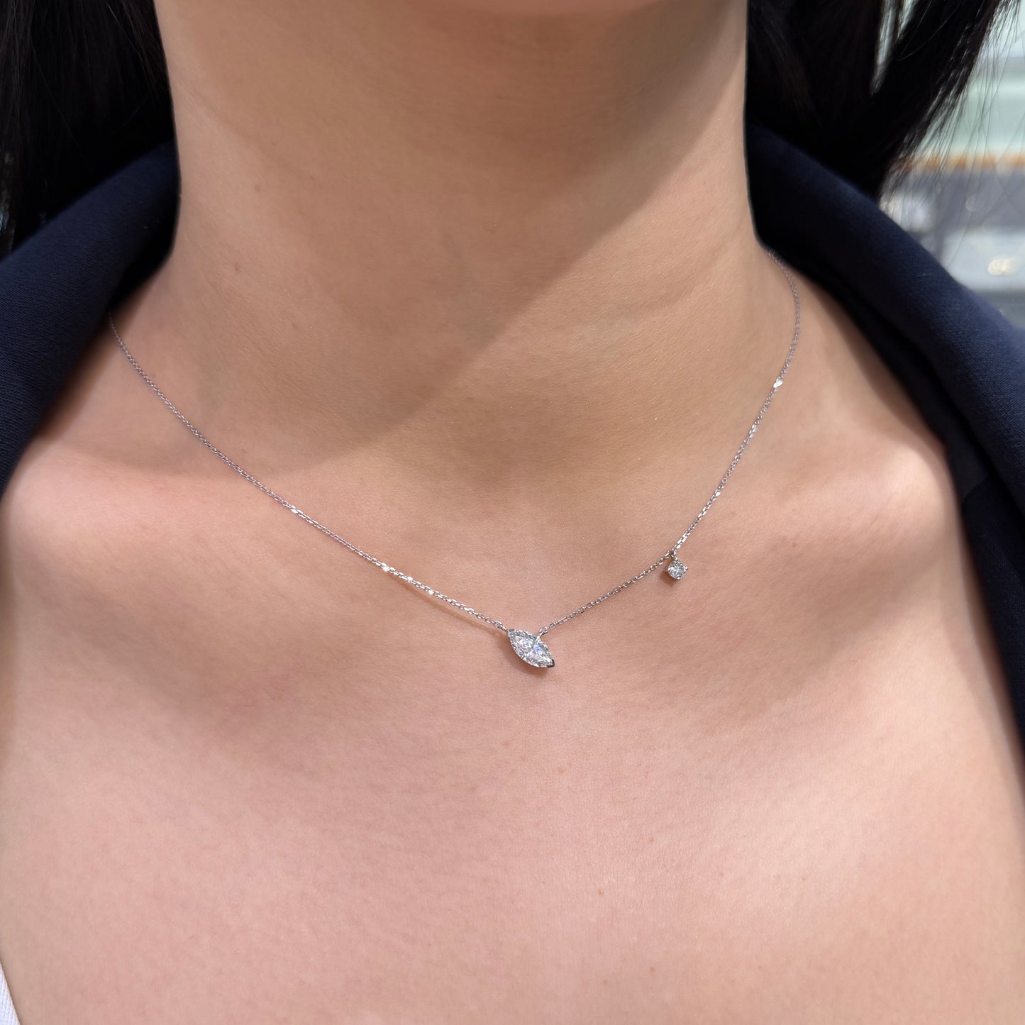 Lab diamond Marquise shape 0.8ct with little diamond necklace