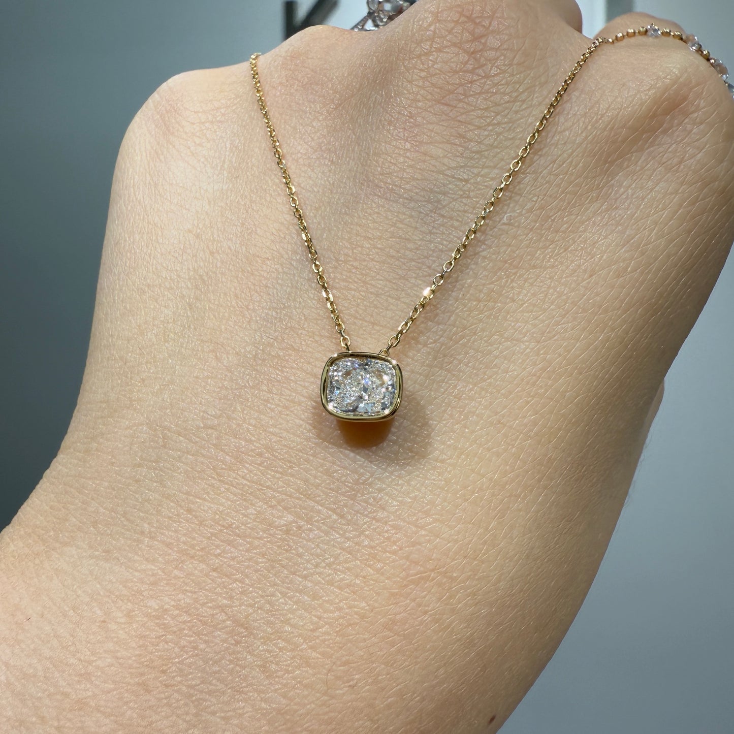 Lab diamond cushion 0.8ct bezel pendant with necklace