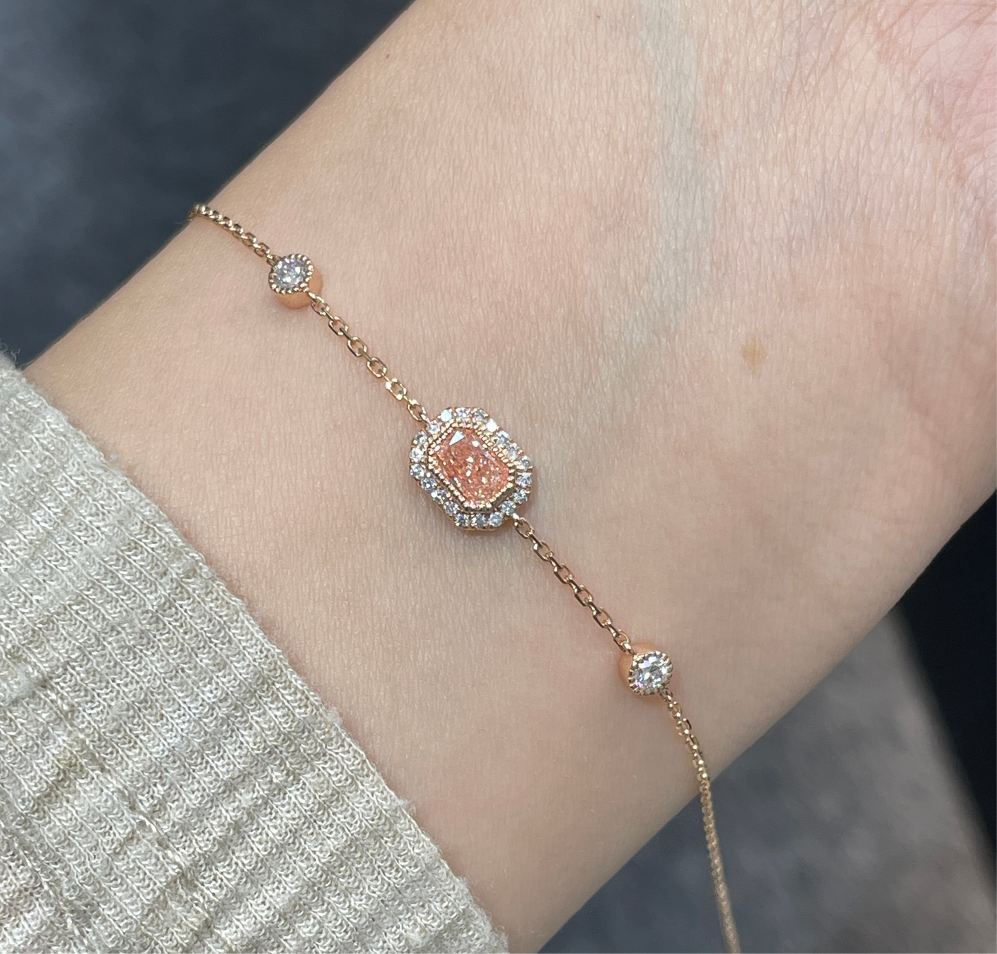Lab pink diamond radiant cut 0.3ct halo with round milgrain bezel bracelet