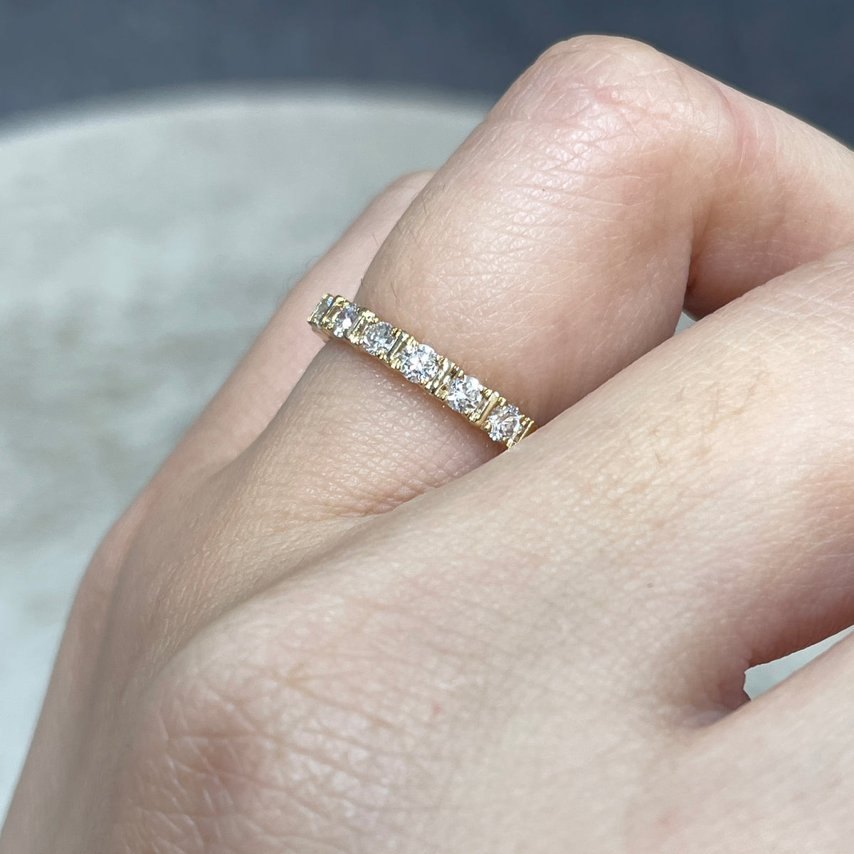 9k Lab diamond round 0.5ct bar setting half eternity vertical line ring