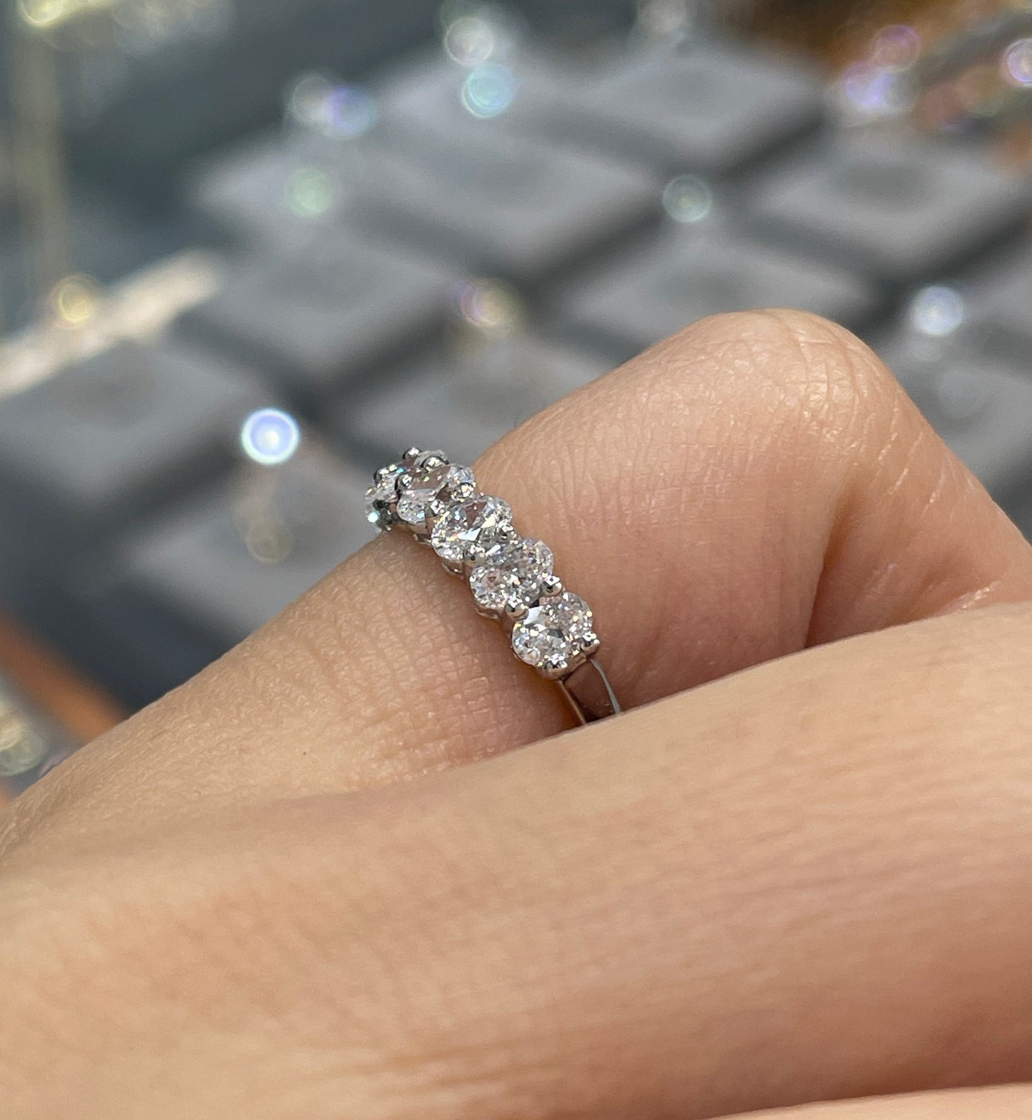 Lab diamond oval 0.8ct half eternity pinky ring