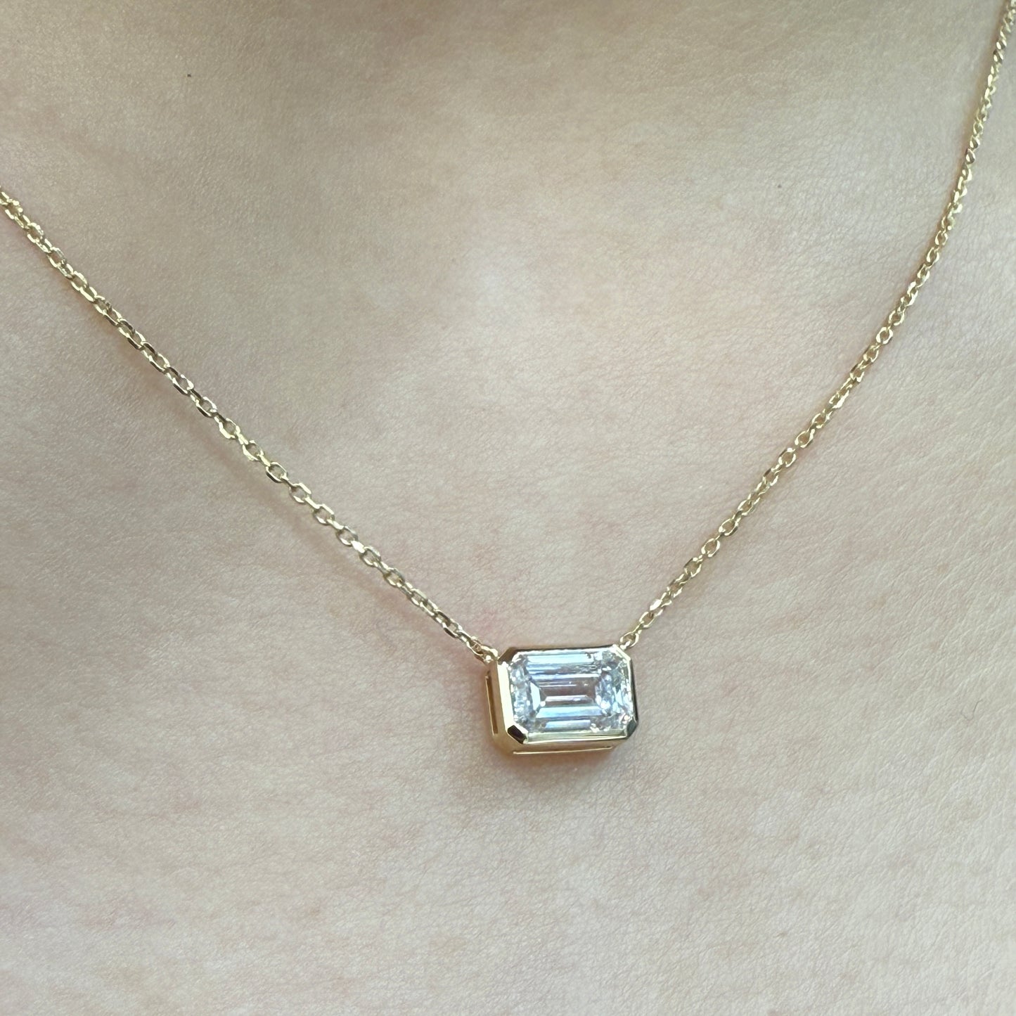 Lab diamond emerald cut 0.9ct bezel necklace