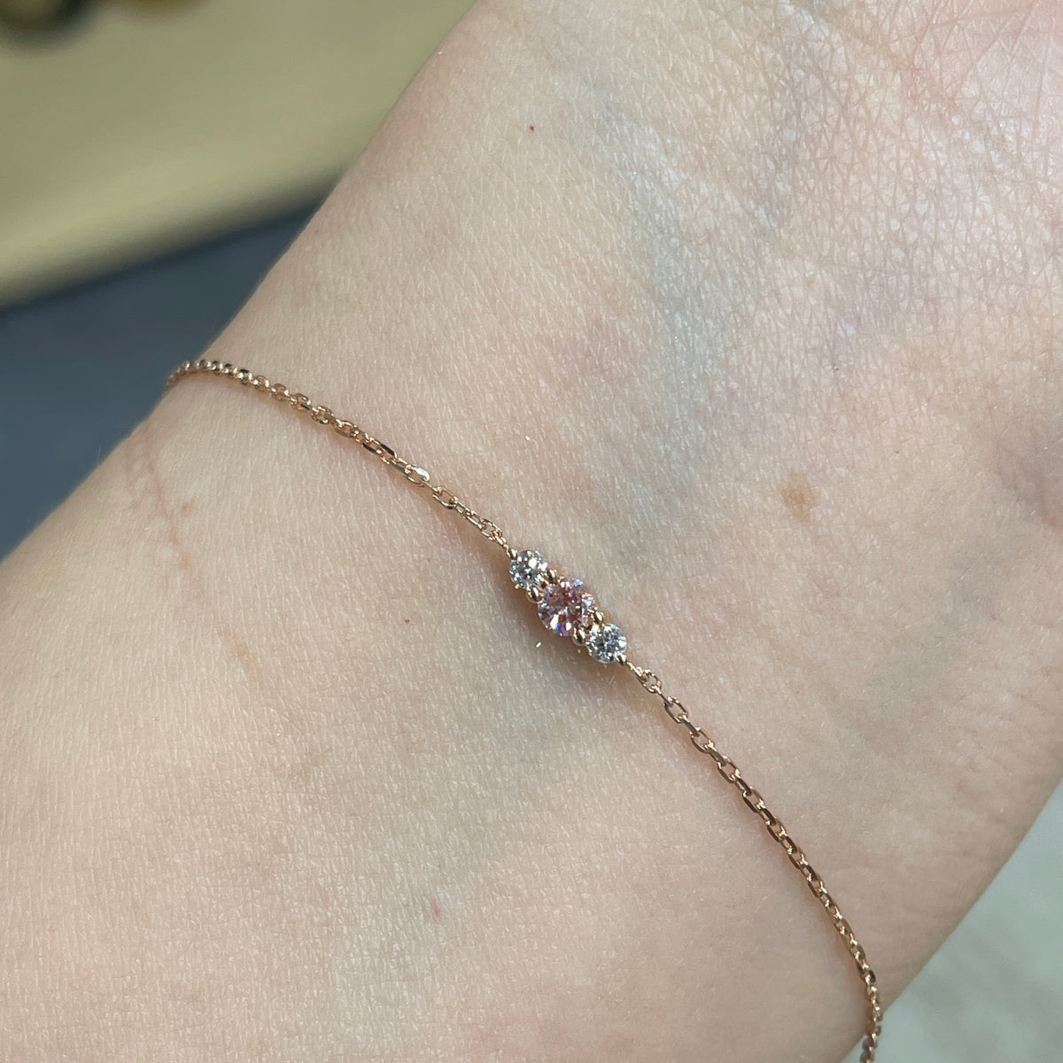 Lab pink diamond round 0.16ct three stone setting bracelet
