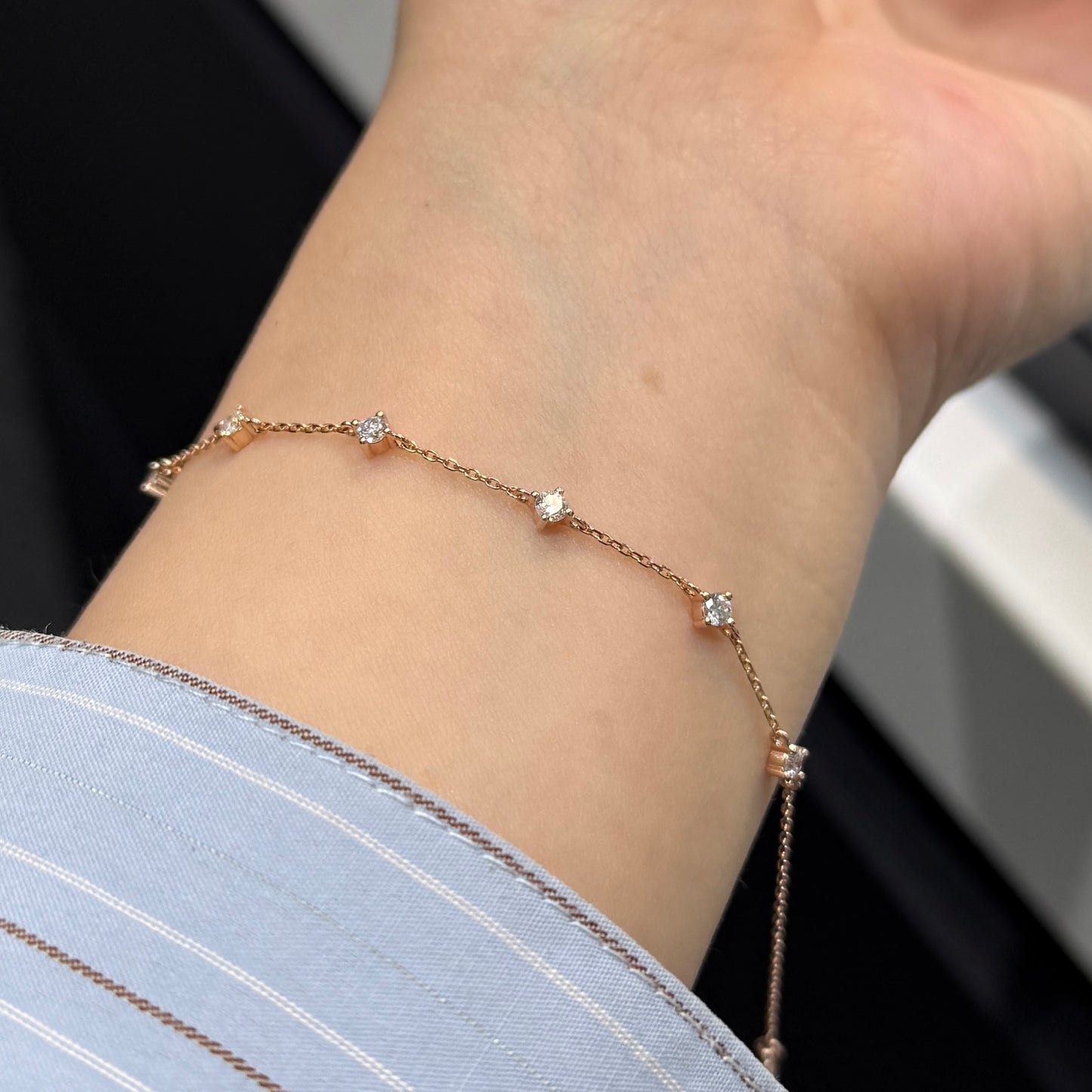 9k Lab diamond round 0.36ct six stone compass bracelet