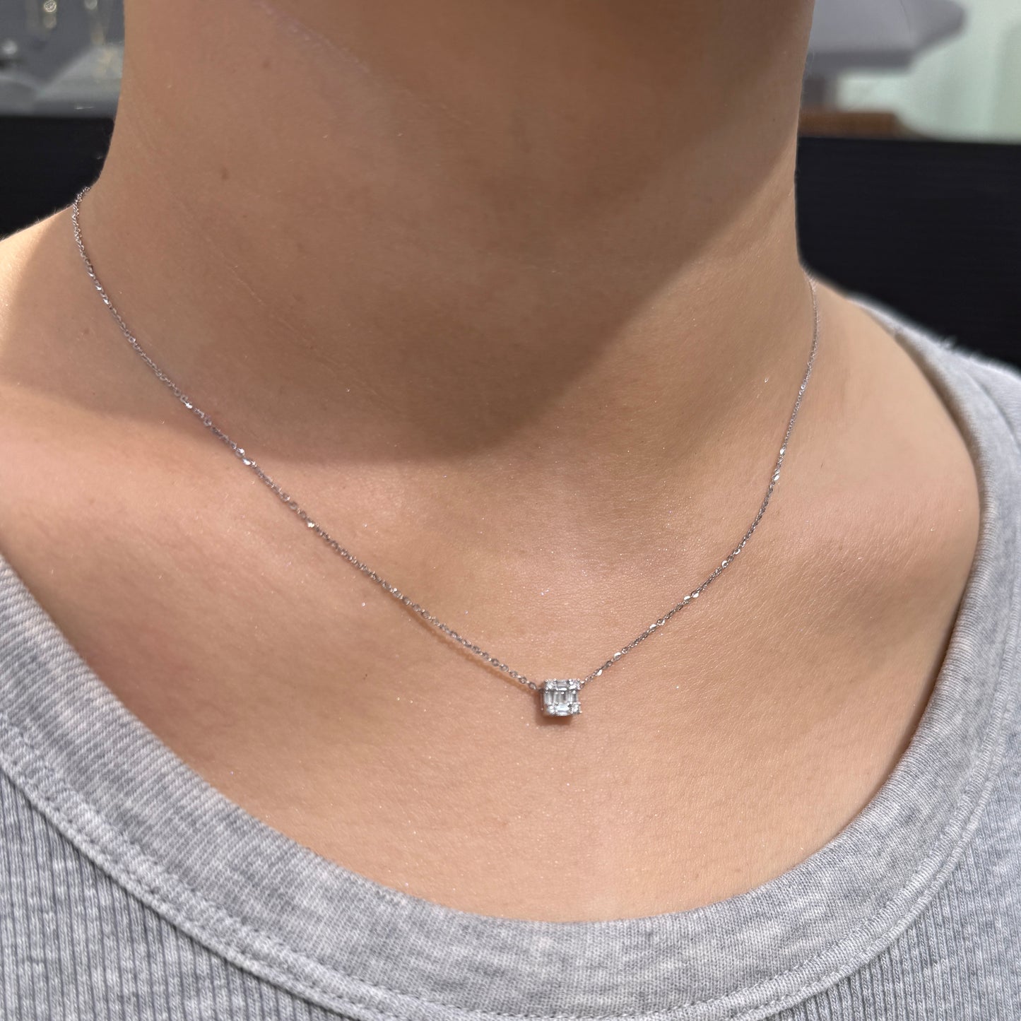 Natural diamond mix 0.2ct square tow-way pendant with necklace￼