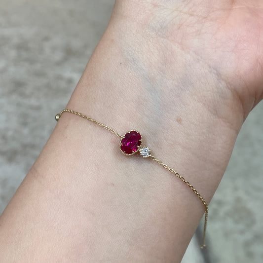 Lab ruby oval 0.8ct with lab diamond round 0.1ct bracelet