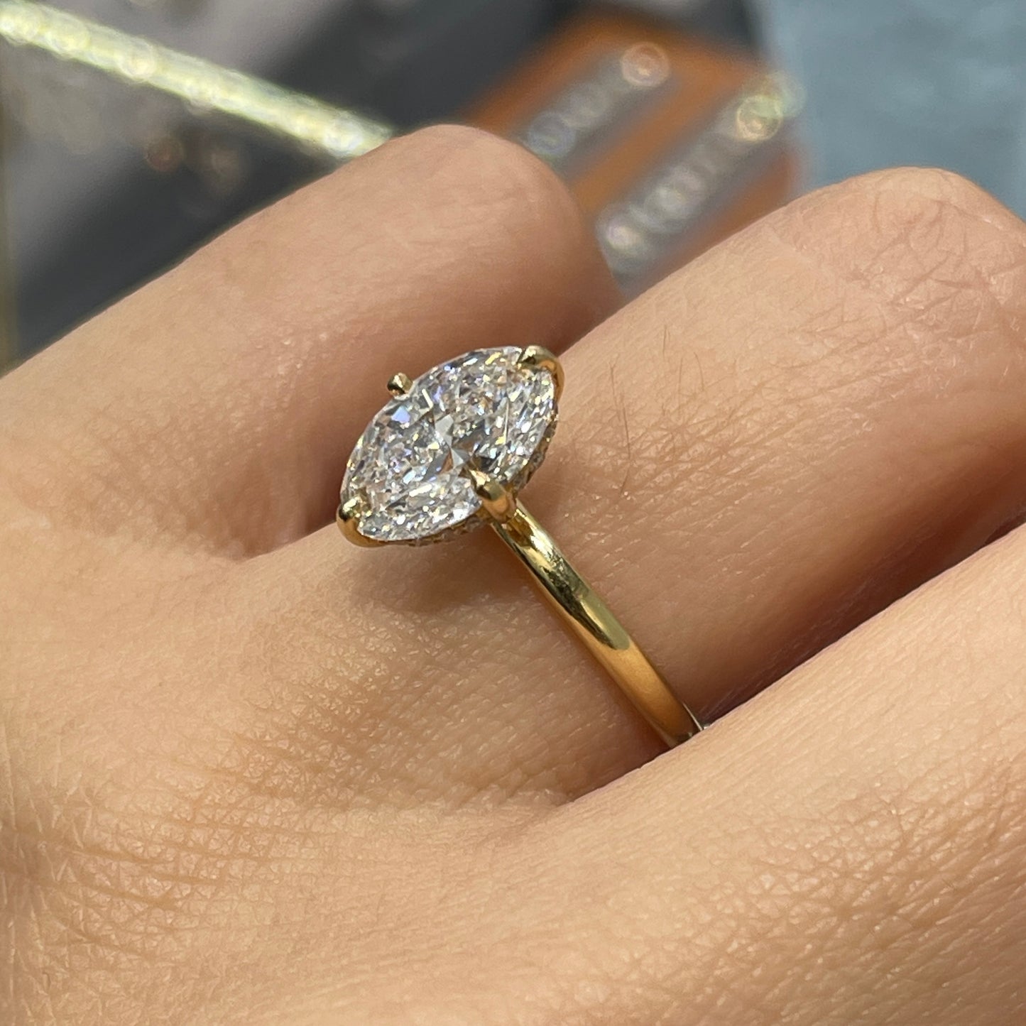 IGI lab diamond Oval shape 2ct compass underhalo ring